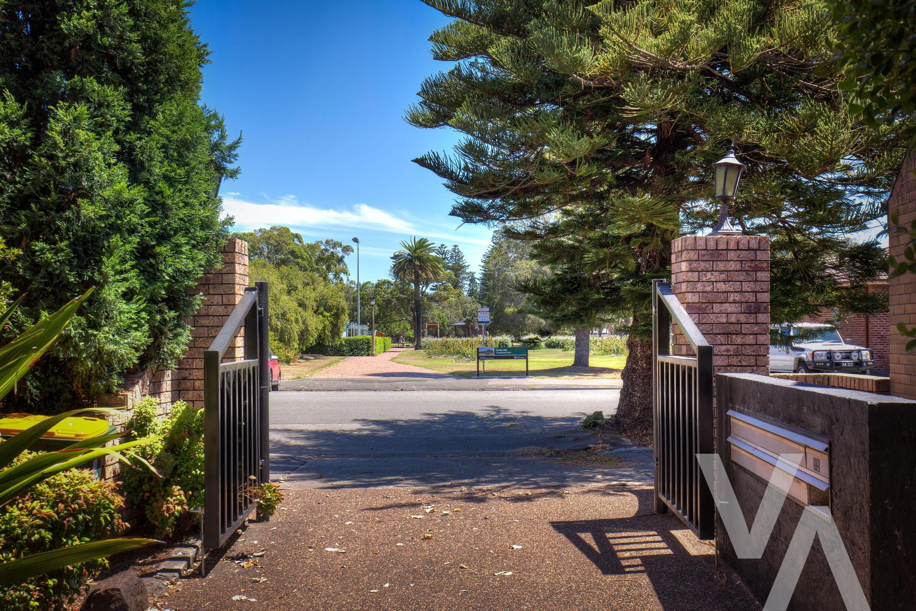 12/58 Parry Street Cooks Hill NSW