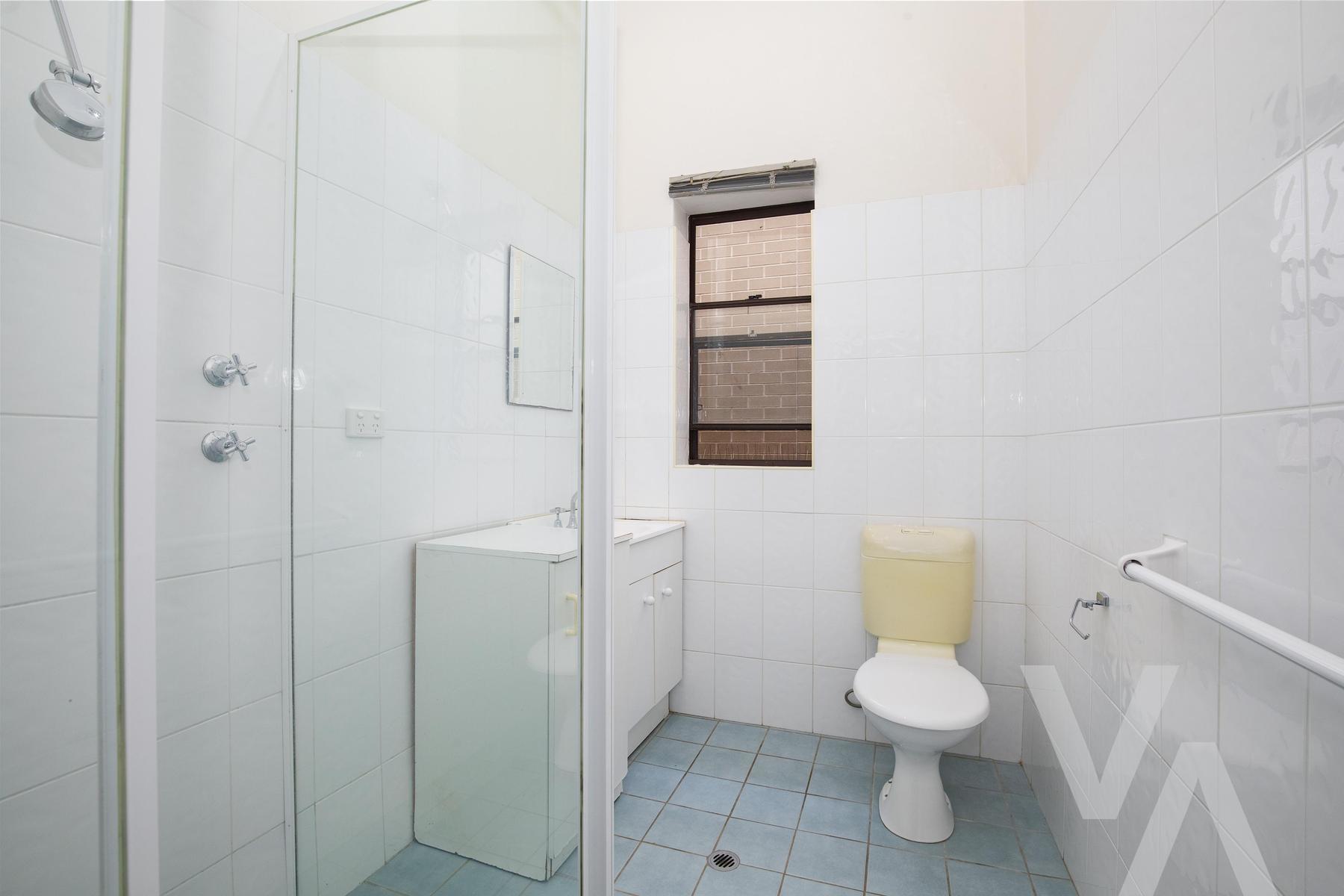 1/80 Darby Street Cooks Hill NSW