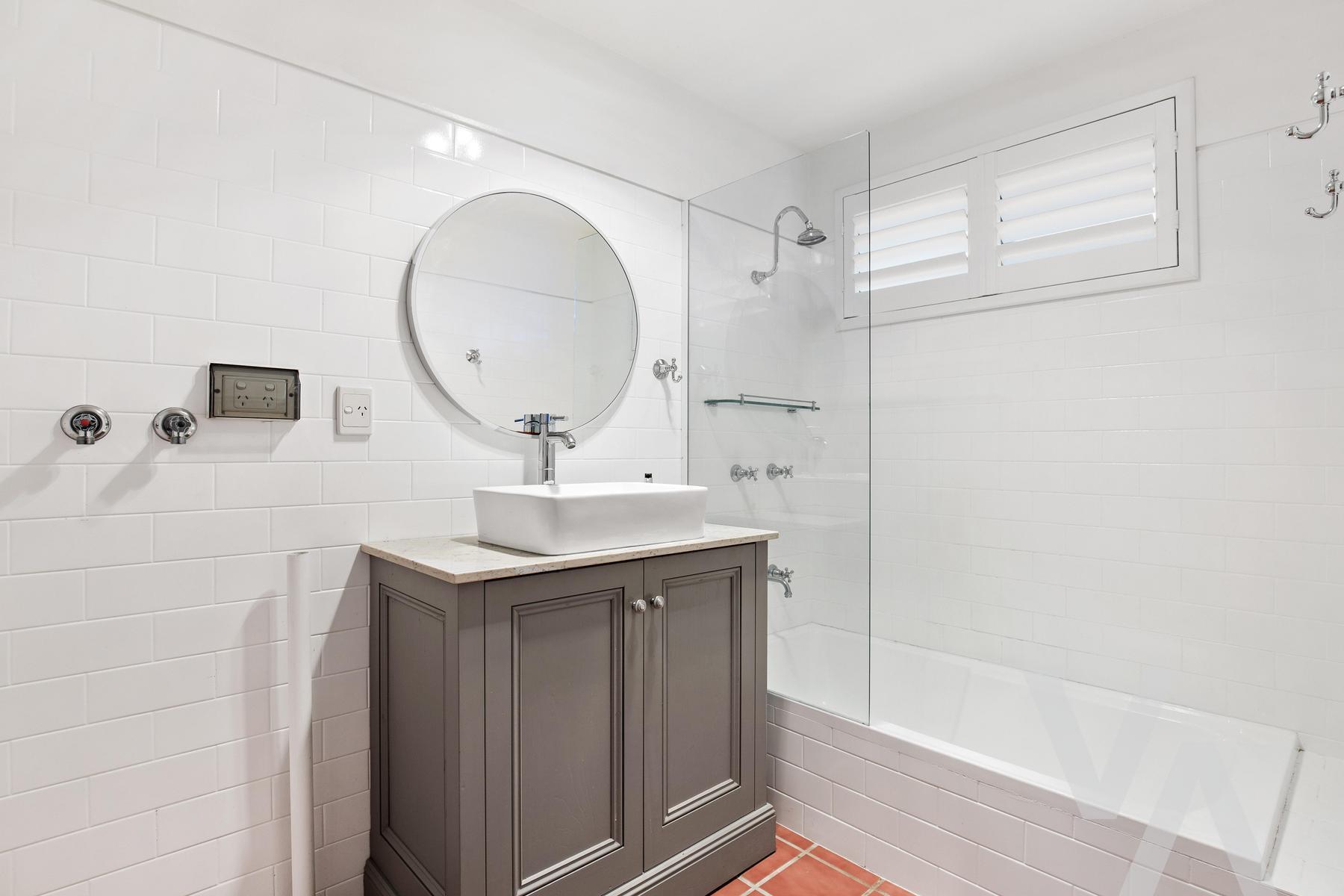 2/40 Bruce Street Cooks Hill NSW