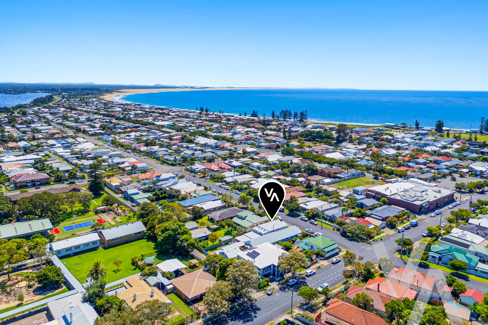 39 Roxburgh  Street Stockton NSW