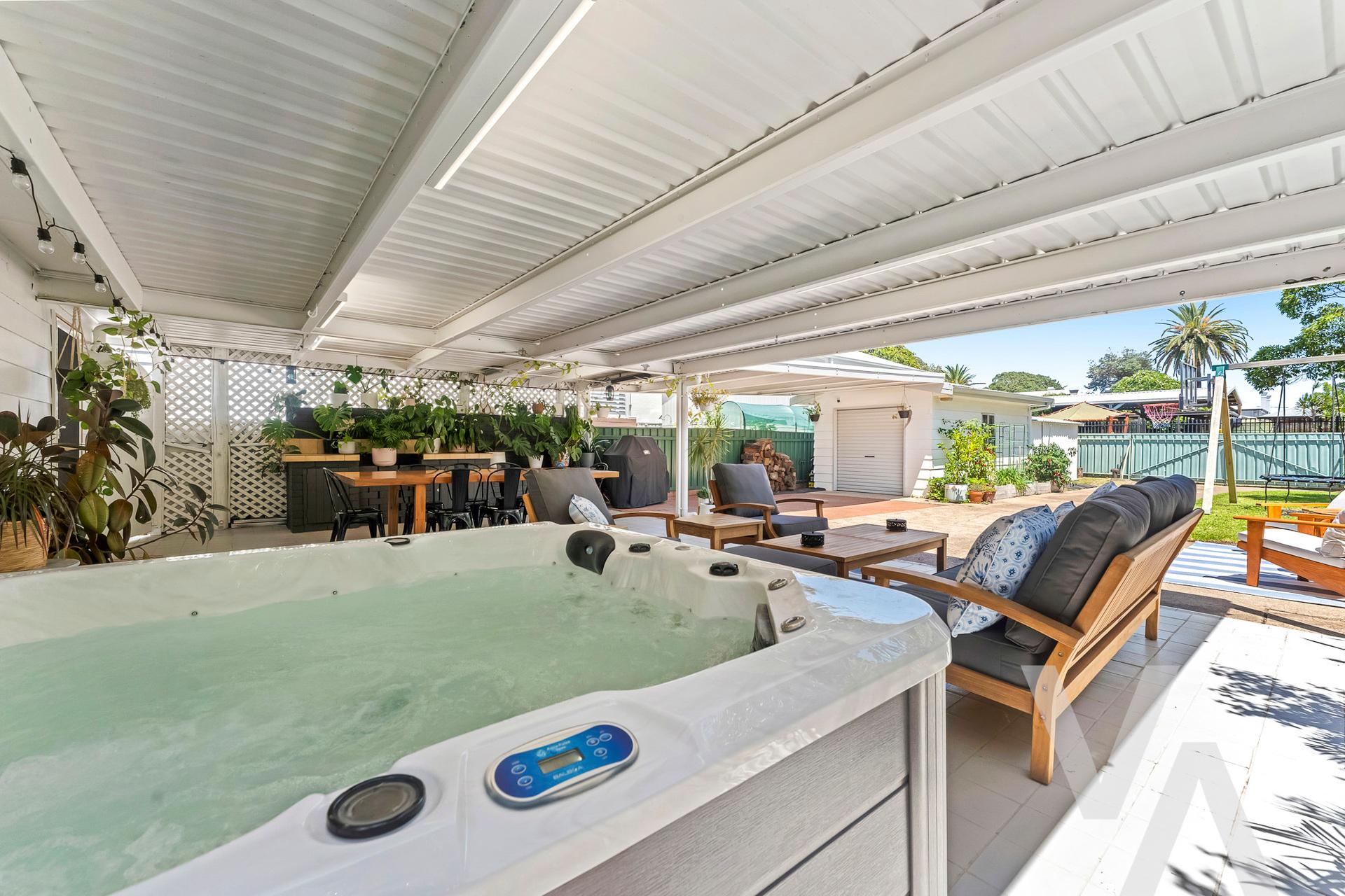 39 Roxburgh  Street Stockton NSW