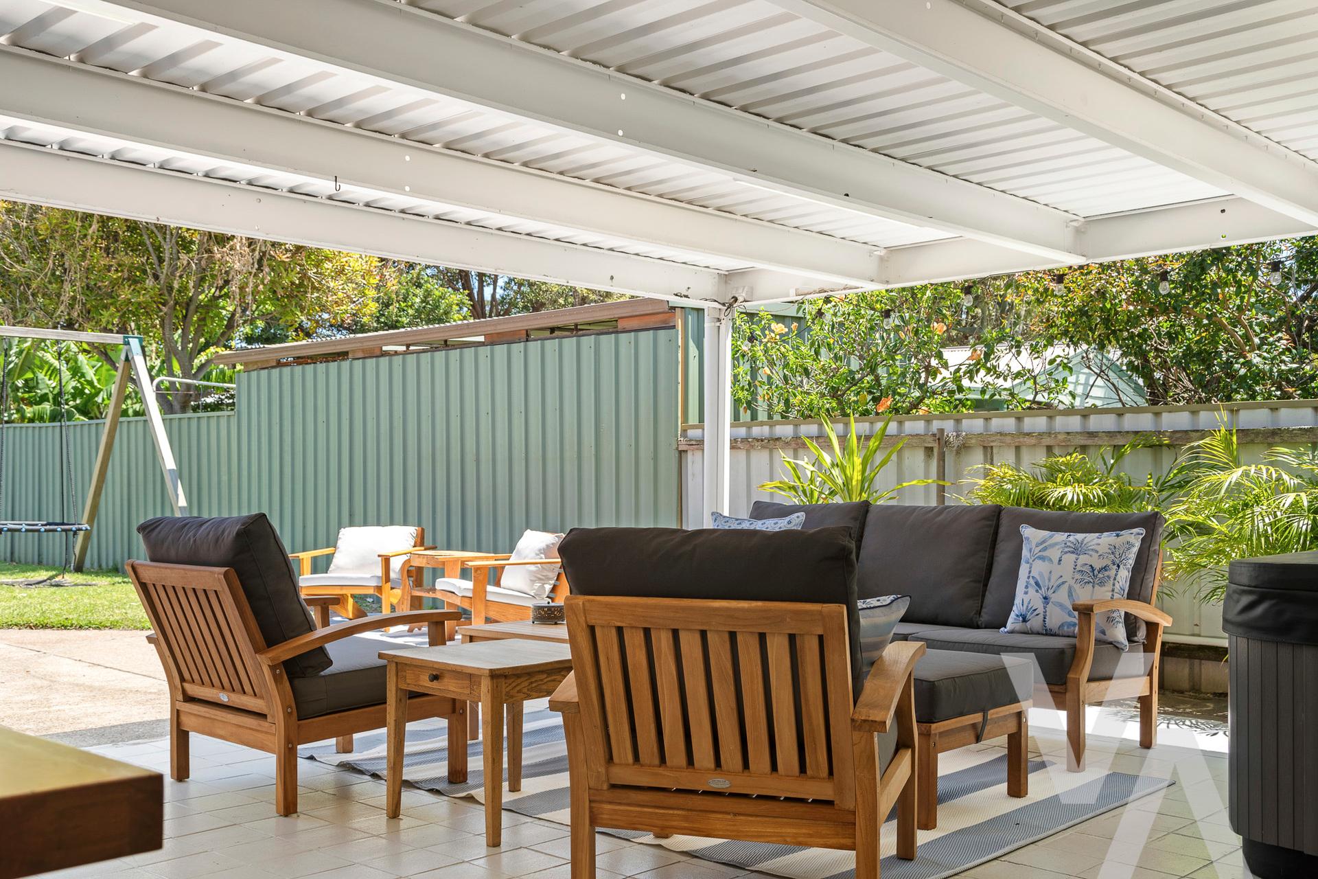 39 Roxburgh  Street Stockton NSW