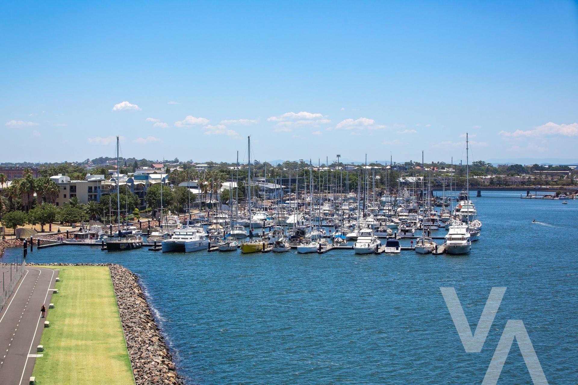 501/45 Honeysuckle Drive Newcastle NSW