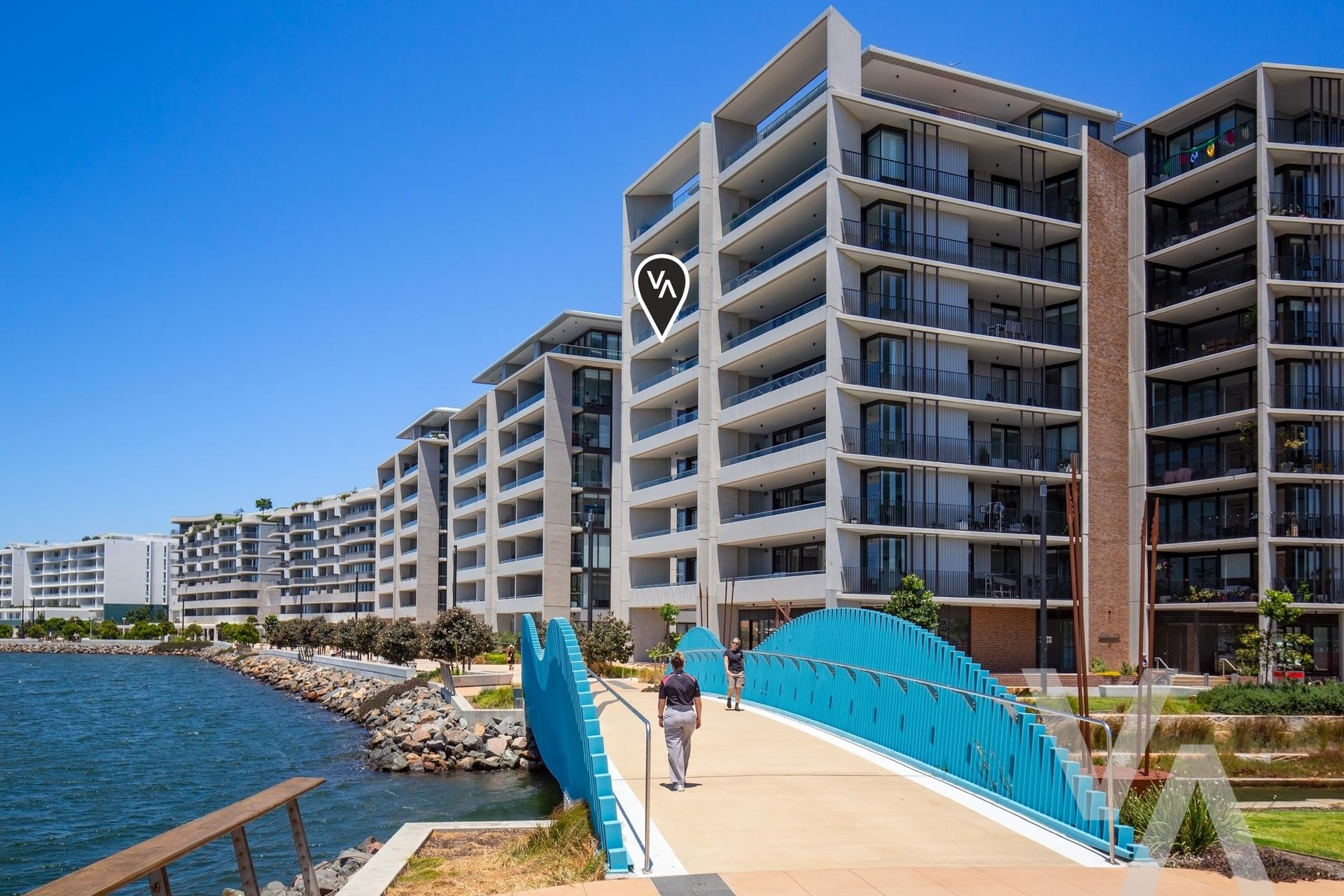 501/45 Honeysuckle Drive Newcastle NSW