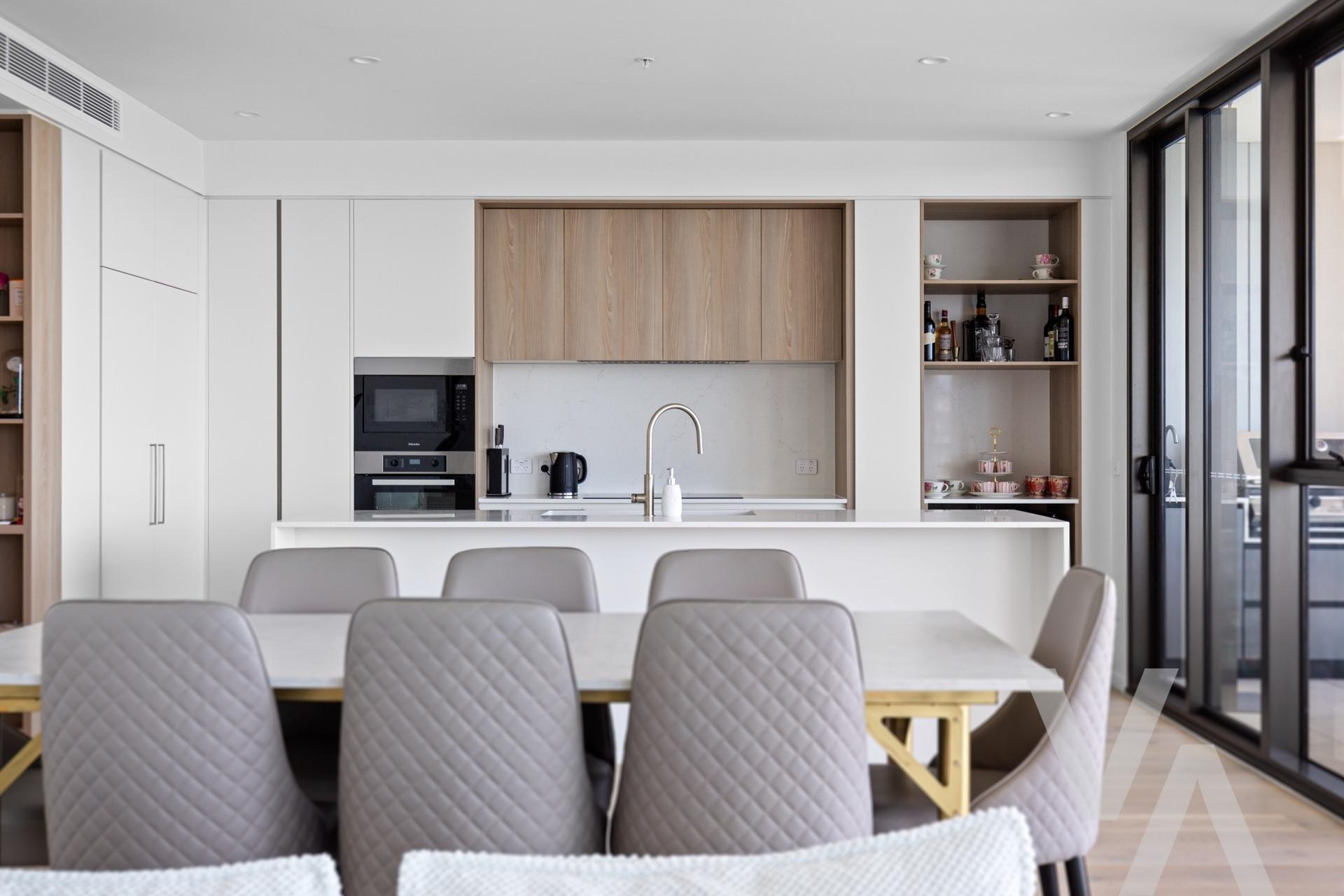 501/45 Honeysuckle Drive Newcastle NSW