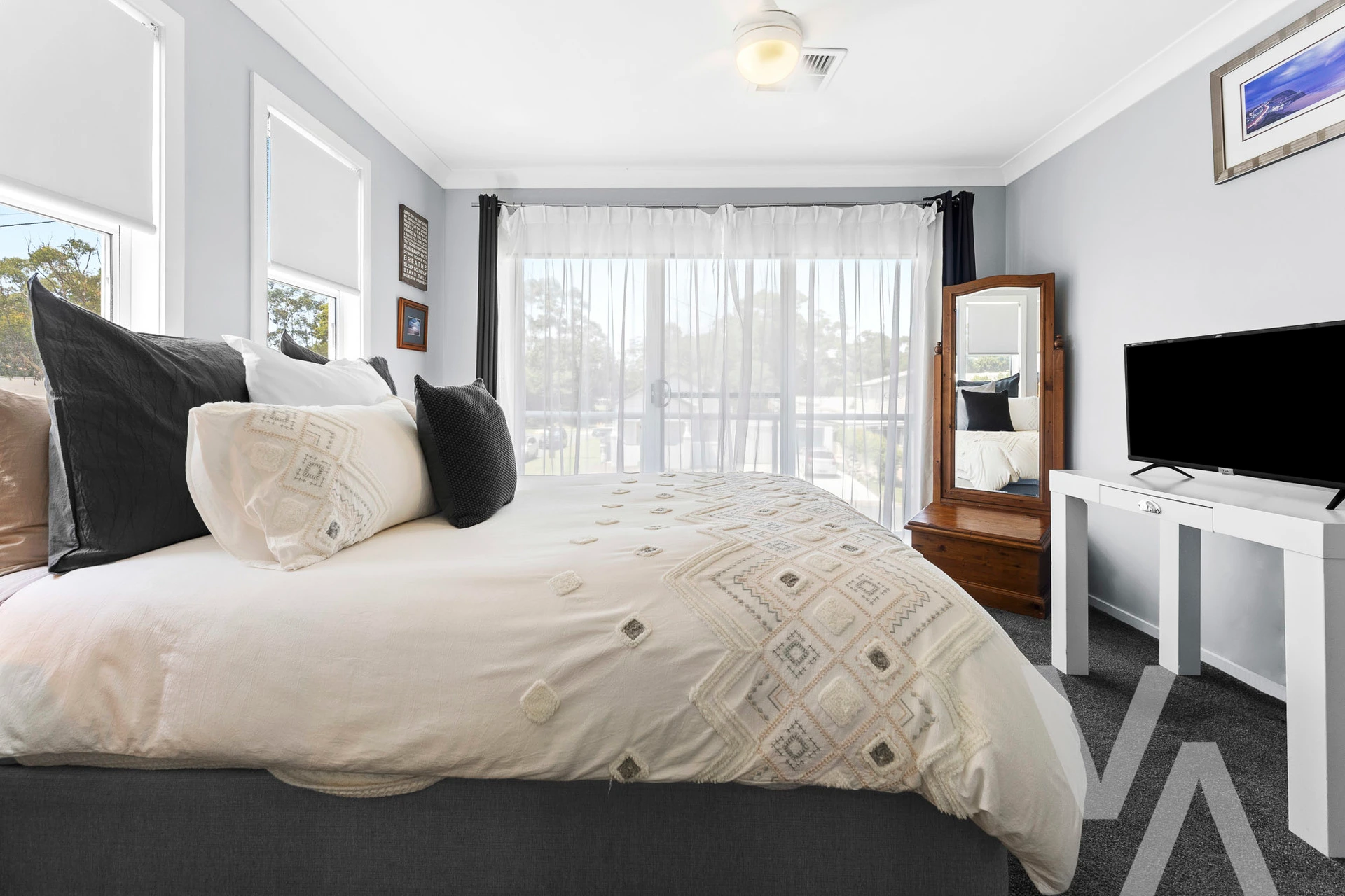 27 Newcastle Street Cardiff NSW
