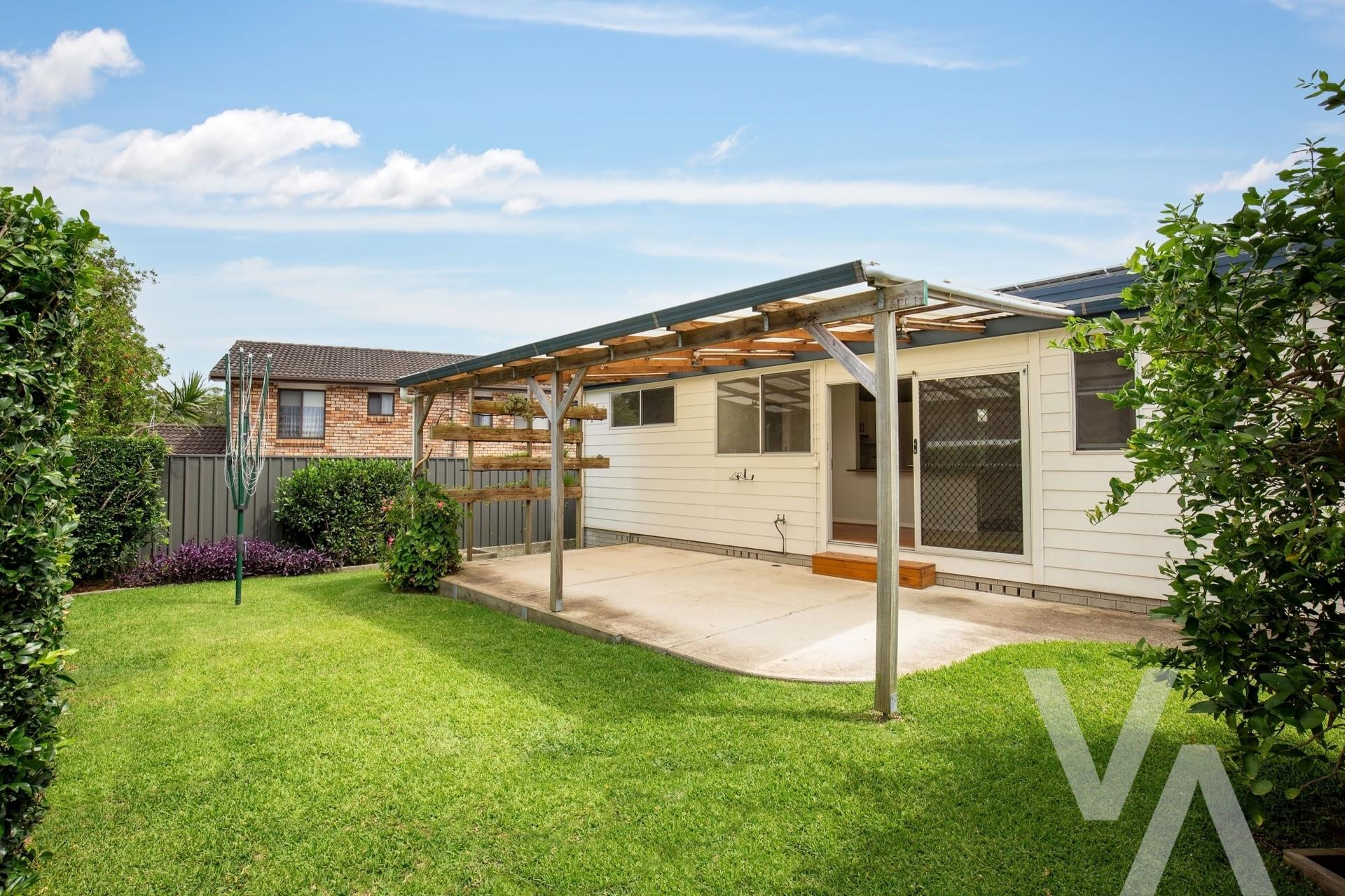 4 Paston  Close Jewells NSW