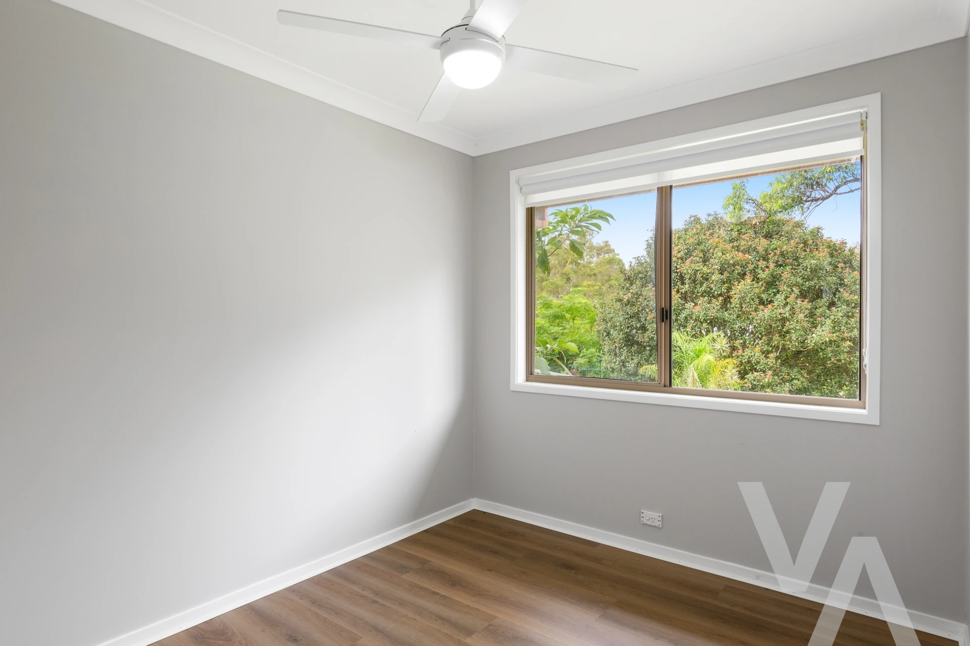 10 Atlanta Avenue Woodrising NSW