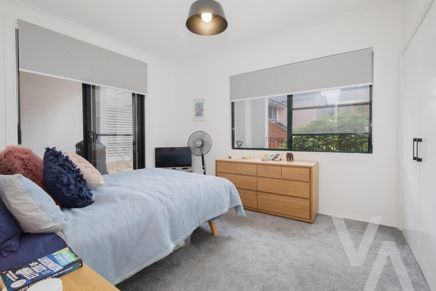10/215 Darby Street Cooks Hill NSW