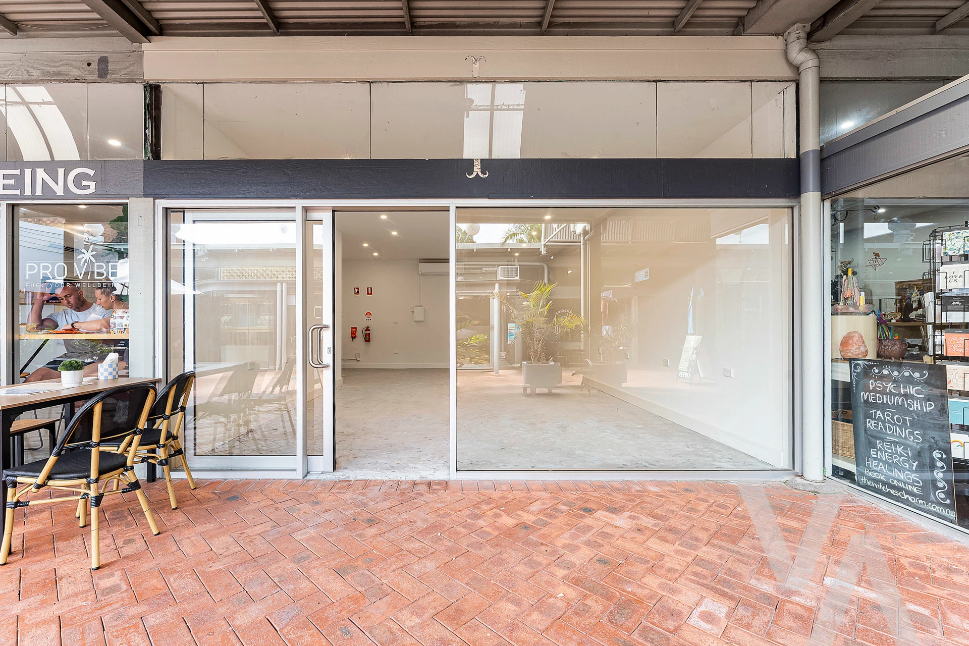 Shop 10/450 The Esplanade Warners Bay NSW