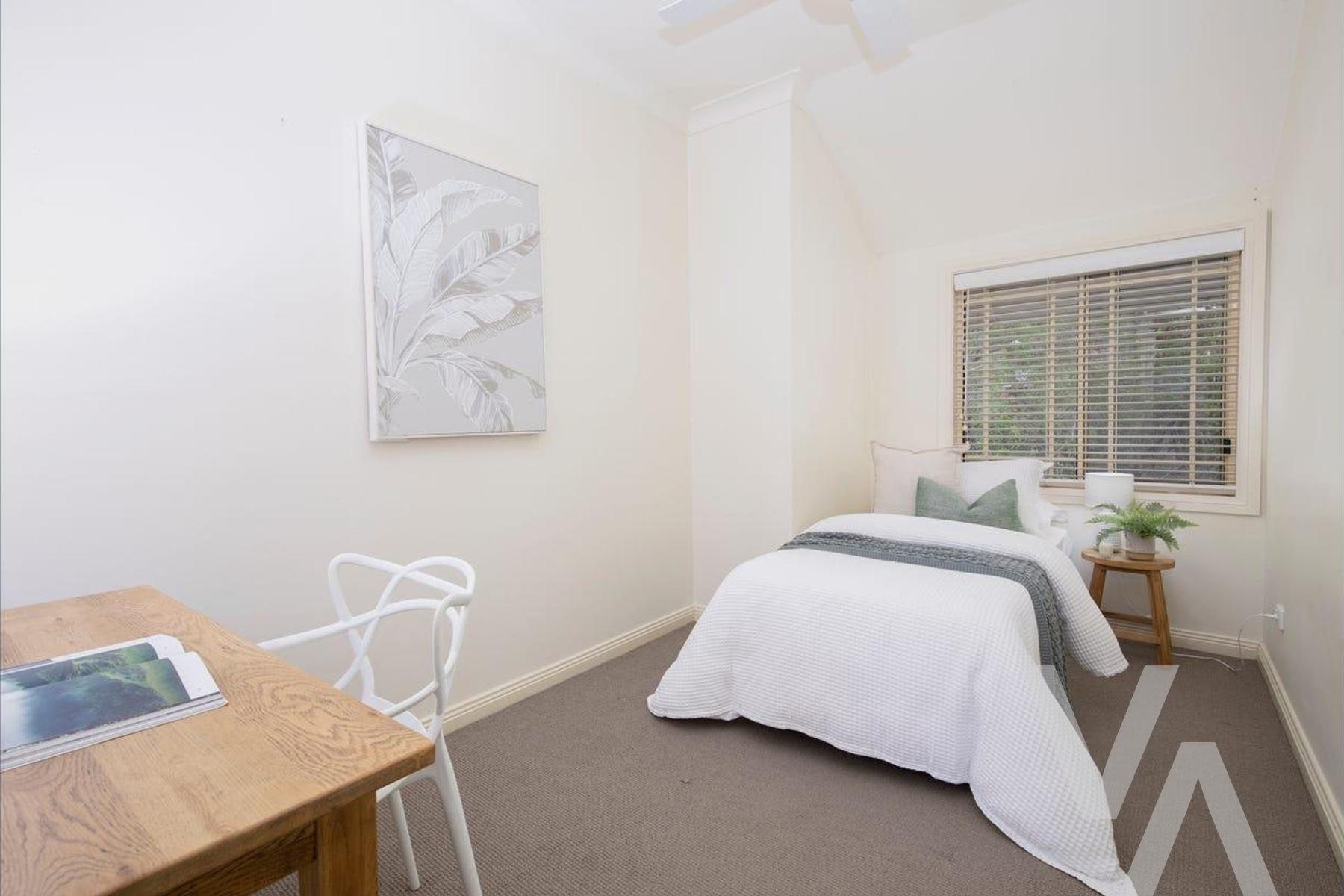 5/4 Parry  Street Cooks Hill NSW