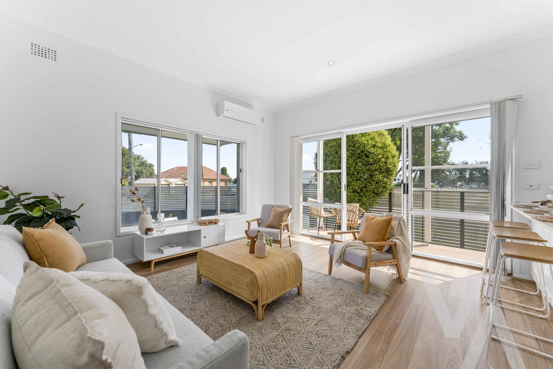 1/66 Tudor Street Belmont NSW