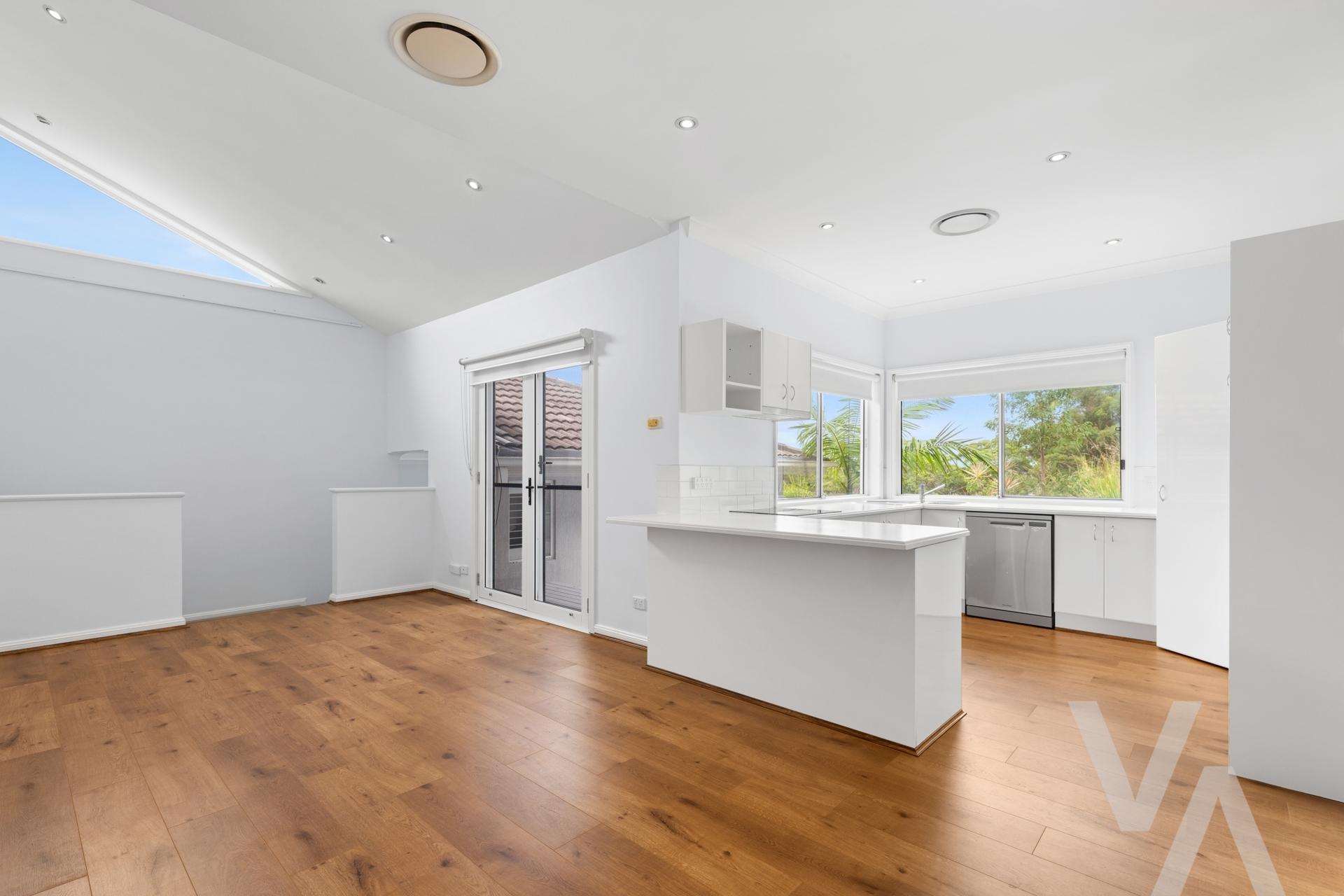 34 Woodside  Street Eleebana NSW