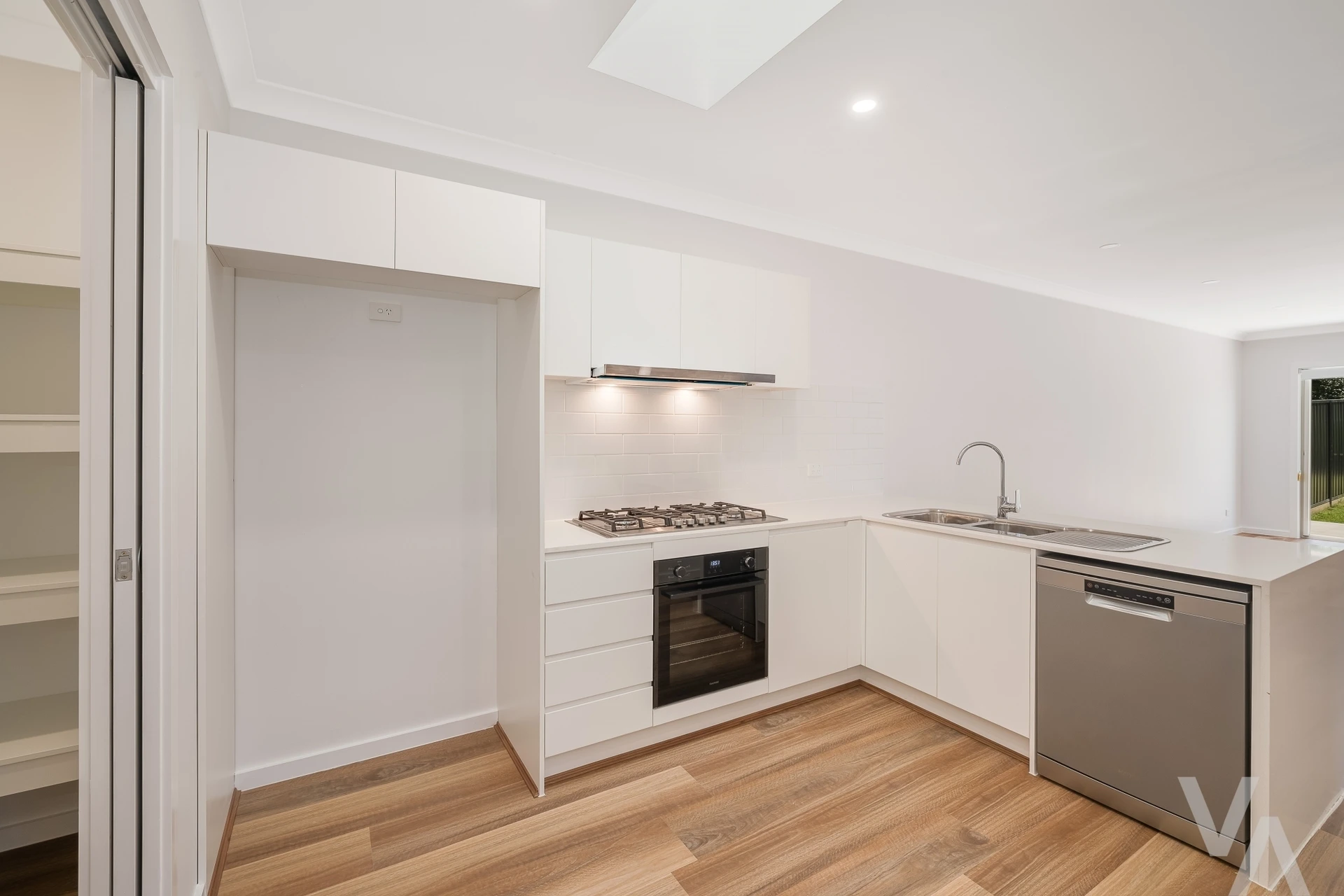 26b Integrity Street Cameron Park NSW