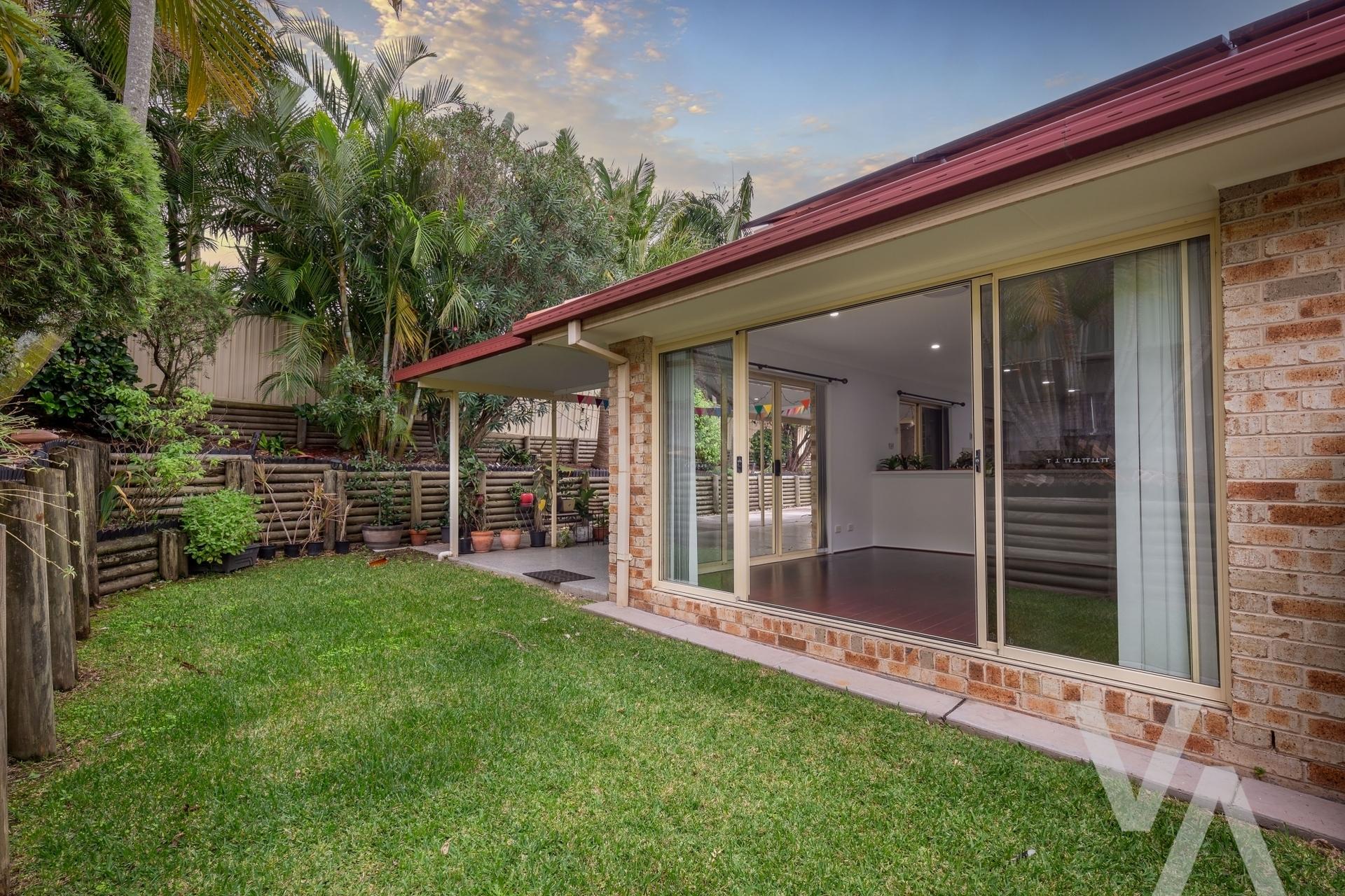 15 Whitehaven  Drive Lakelands NSW