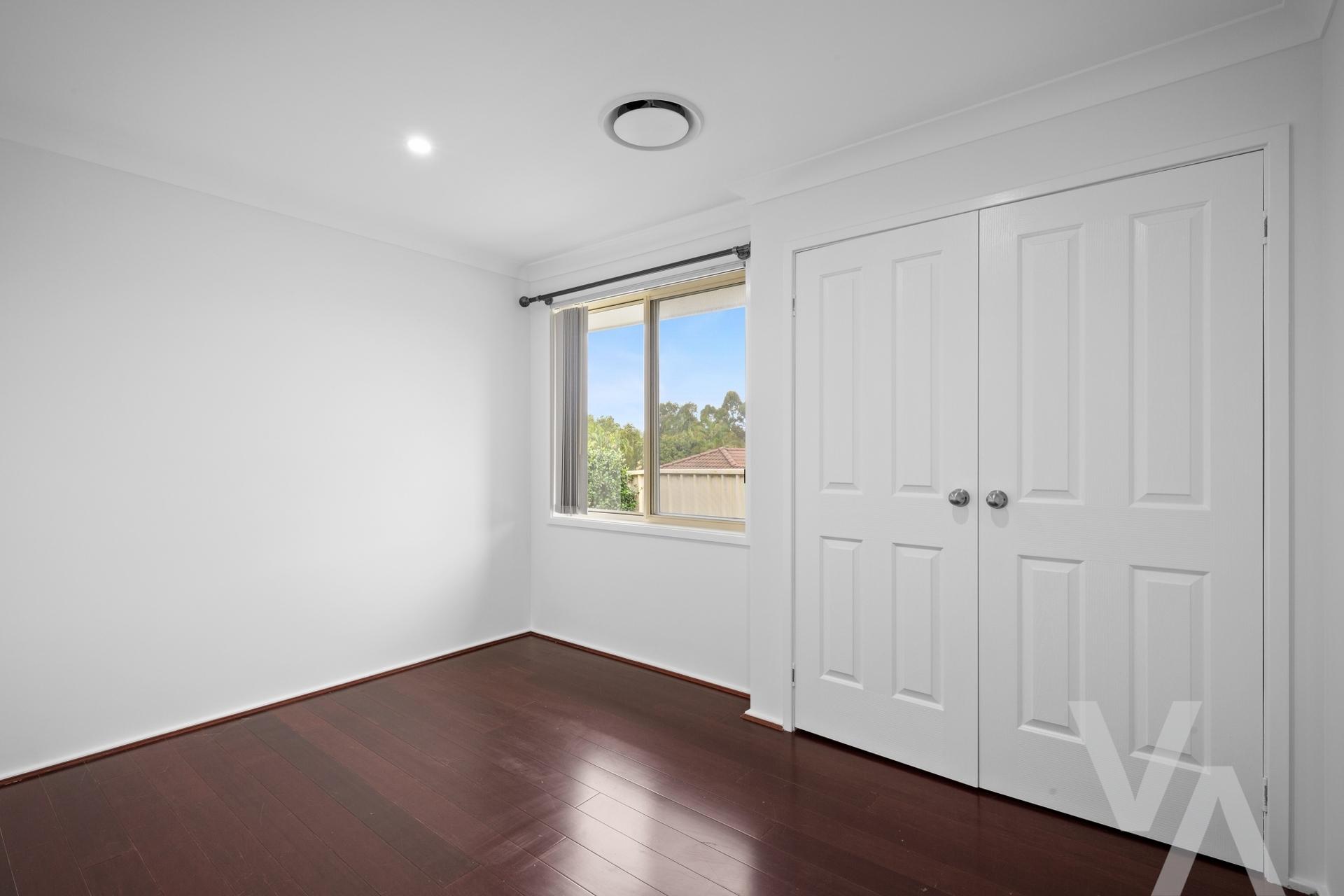 15 Whitehaven  Drive Lakelands NSW