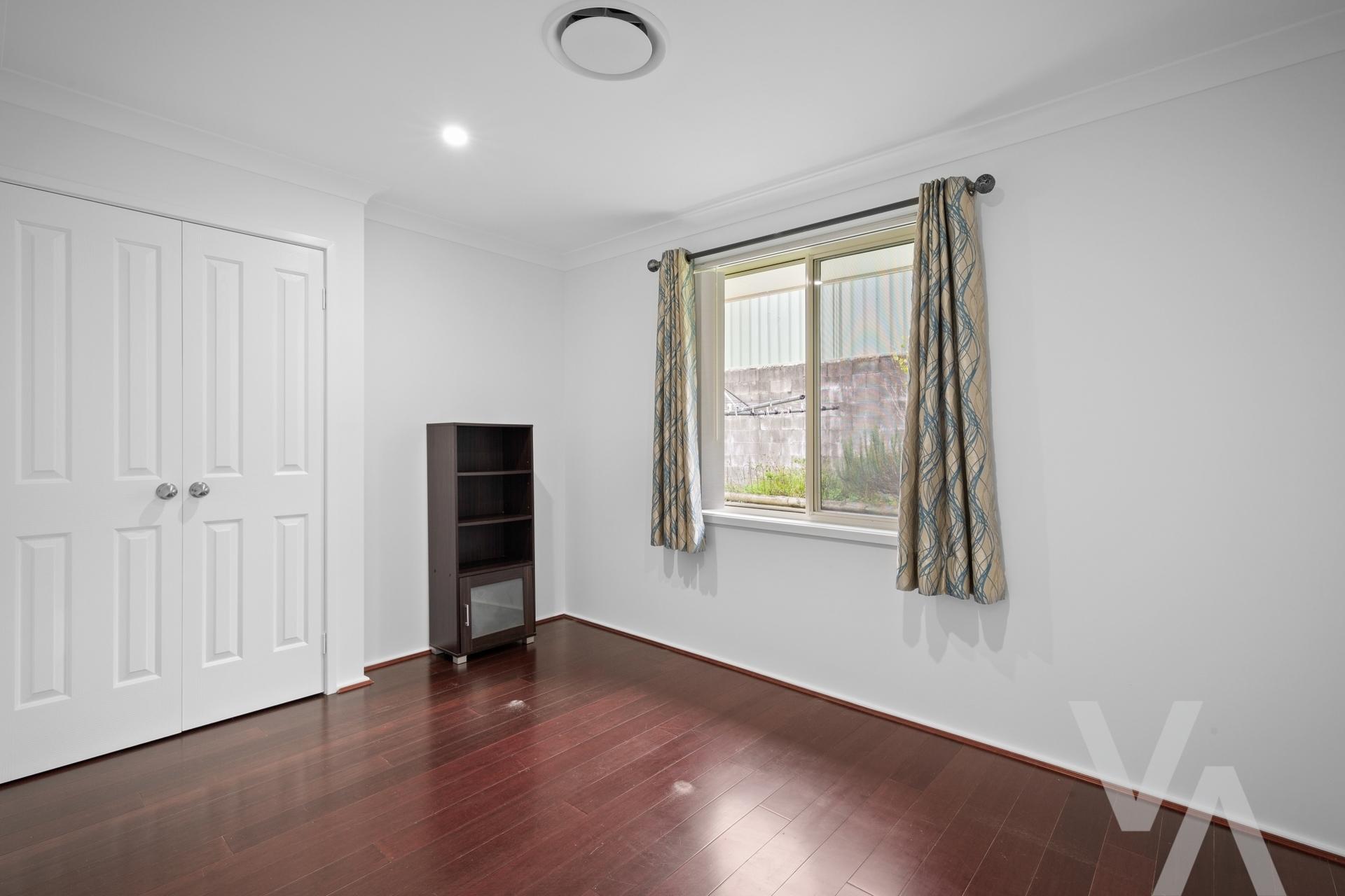15 Whitehaven  Drive Lakelands NSW