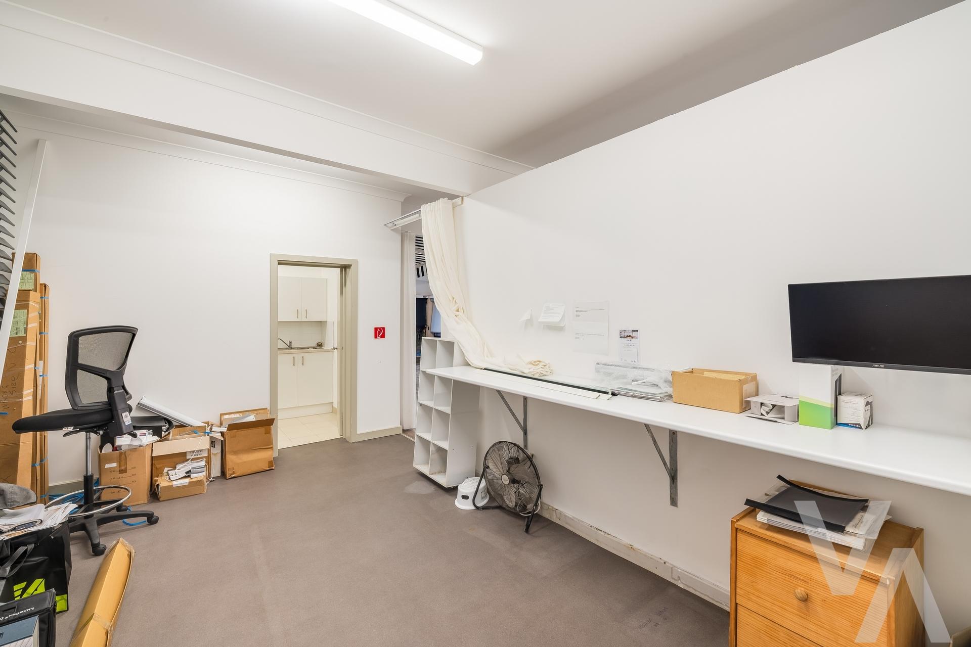 Shop 4/468 Pacific Highway Belmont NSW