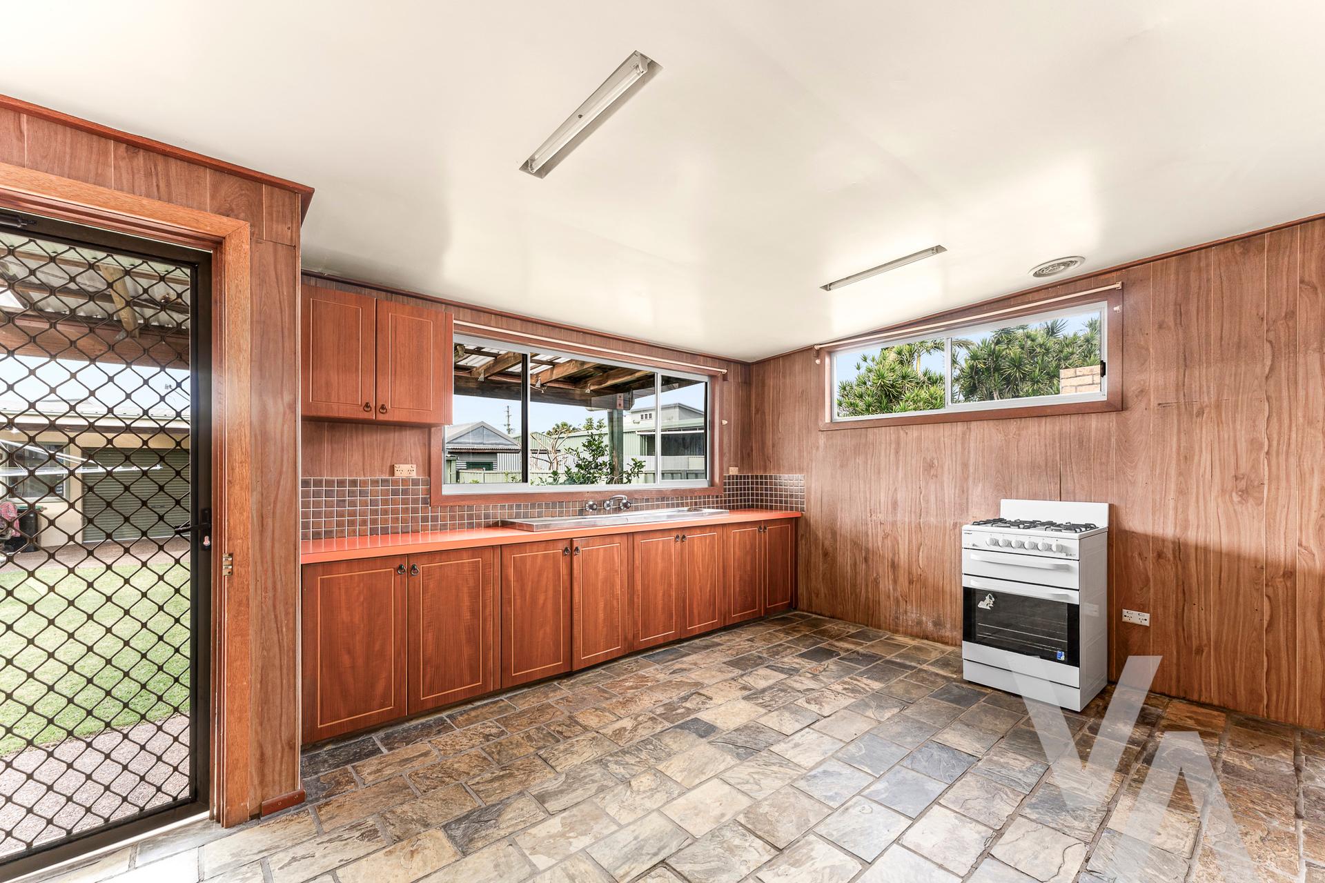 16 Forfar Street Stockton NSW