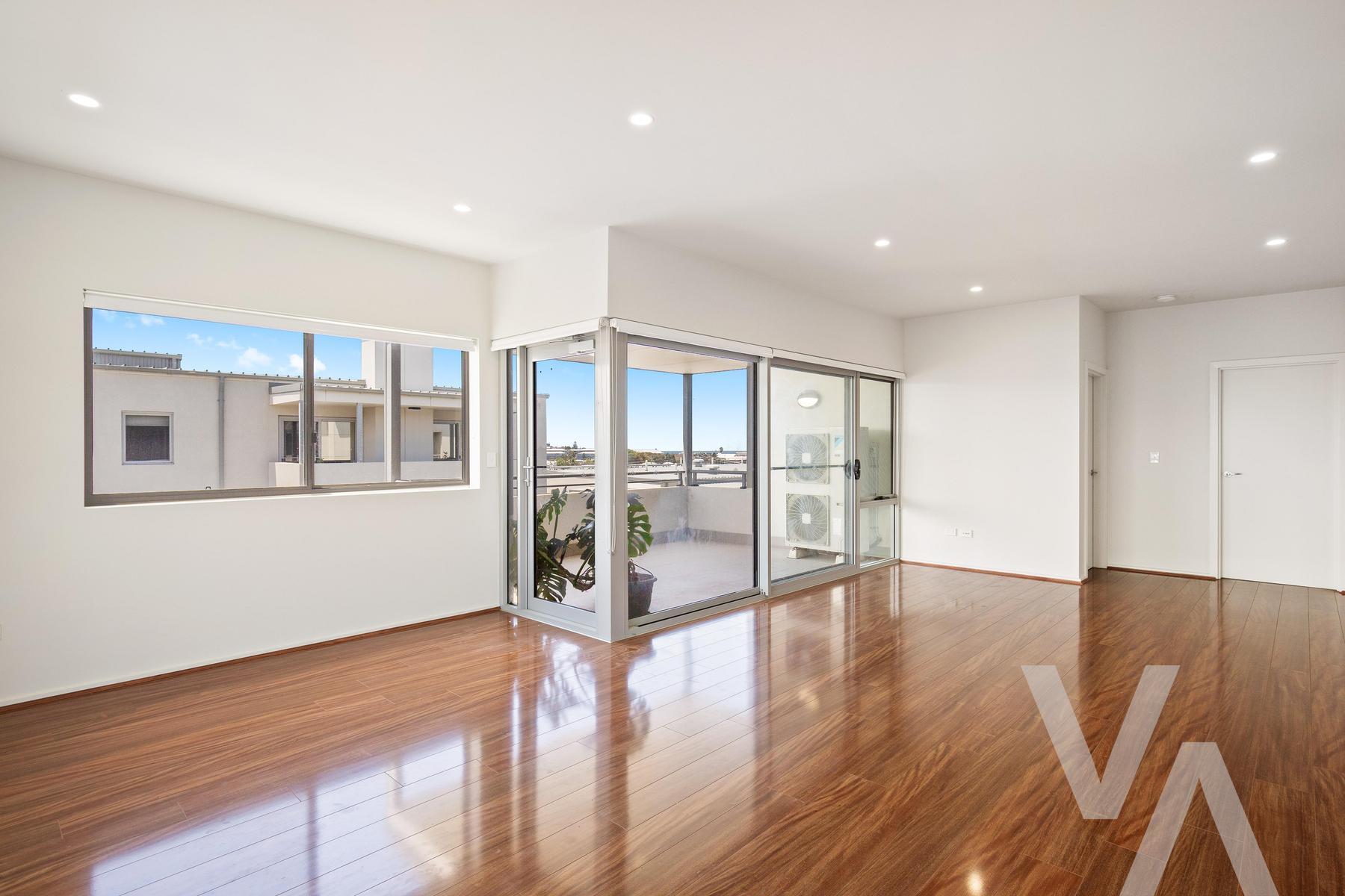 303/27 Llewellyn Street Merewether NSW