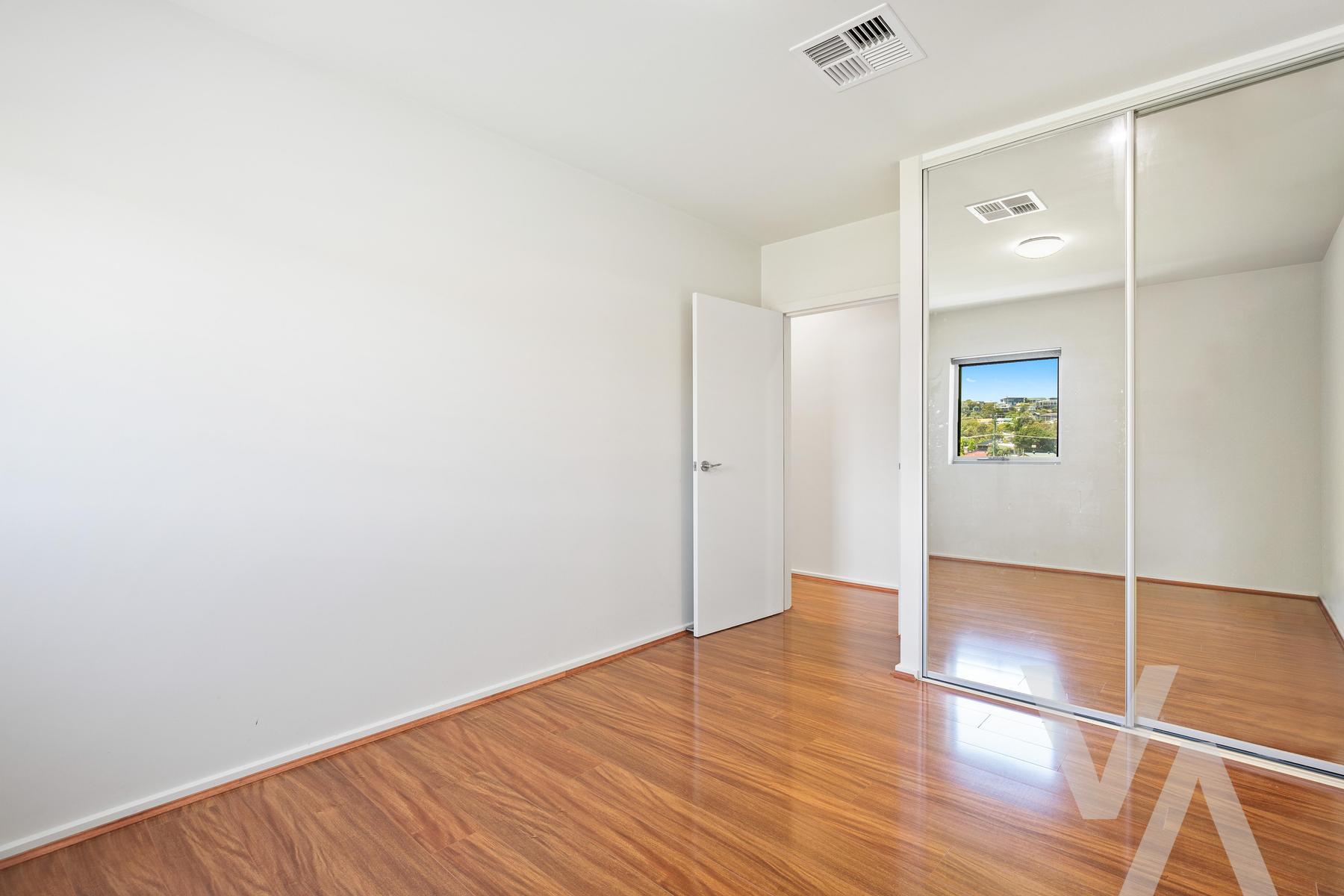 303/27 Llewellyn Street Merewether NSW