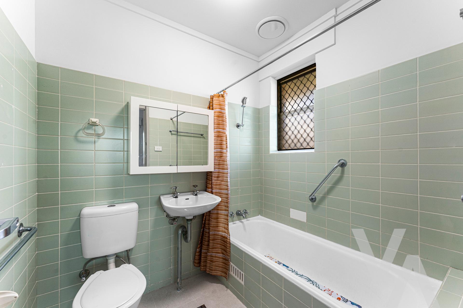 1/131 Crebert Street Mayfield NSW