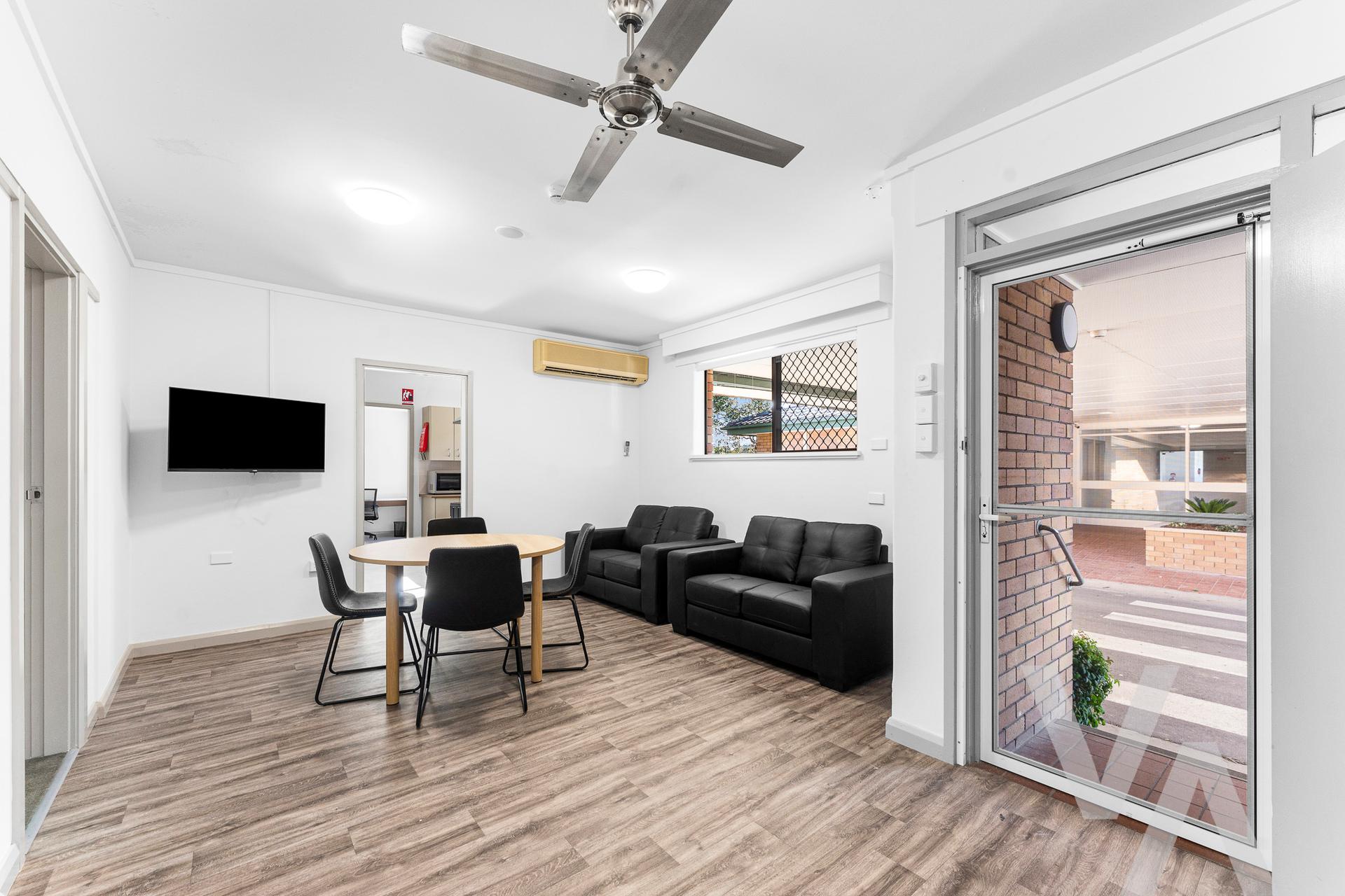 1/131 Crebert Street Mayfield NSW