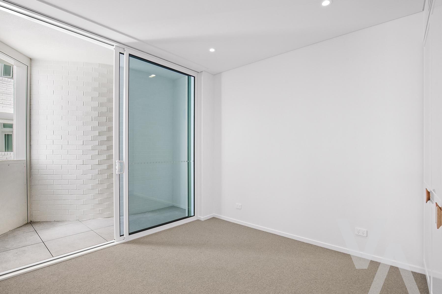 407/23 Honeysuckle Drive Newcastle NSW