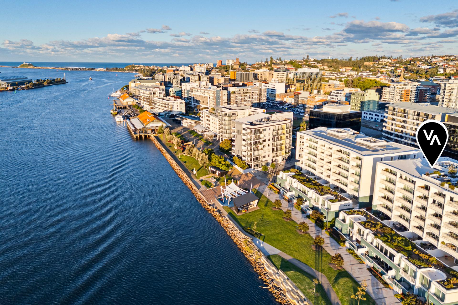 407/23 Honeysuckle Drive Newcastle NSW