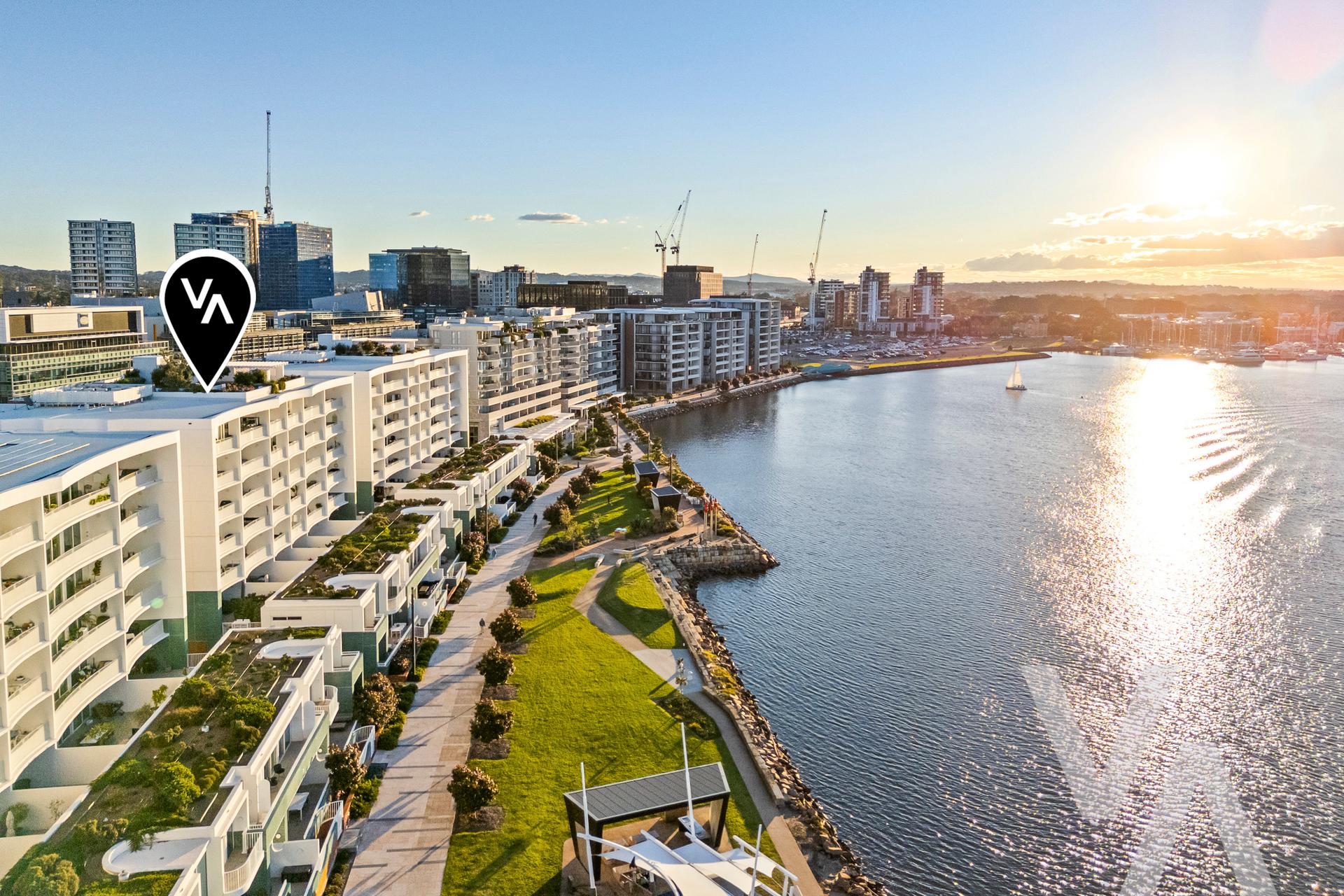 407/23 Honeysuckle Drive Newcastle NSW