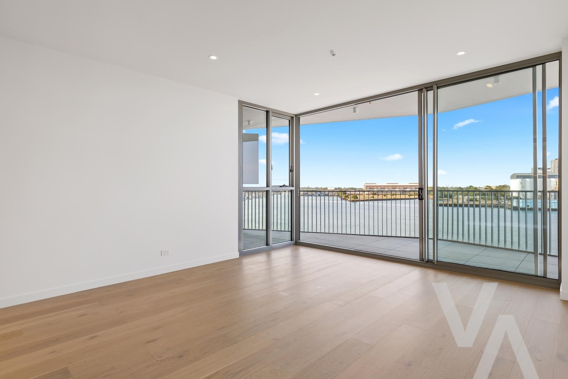 406/31 Honeysuckle Drive Newcastle NSW
