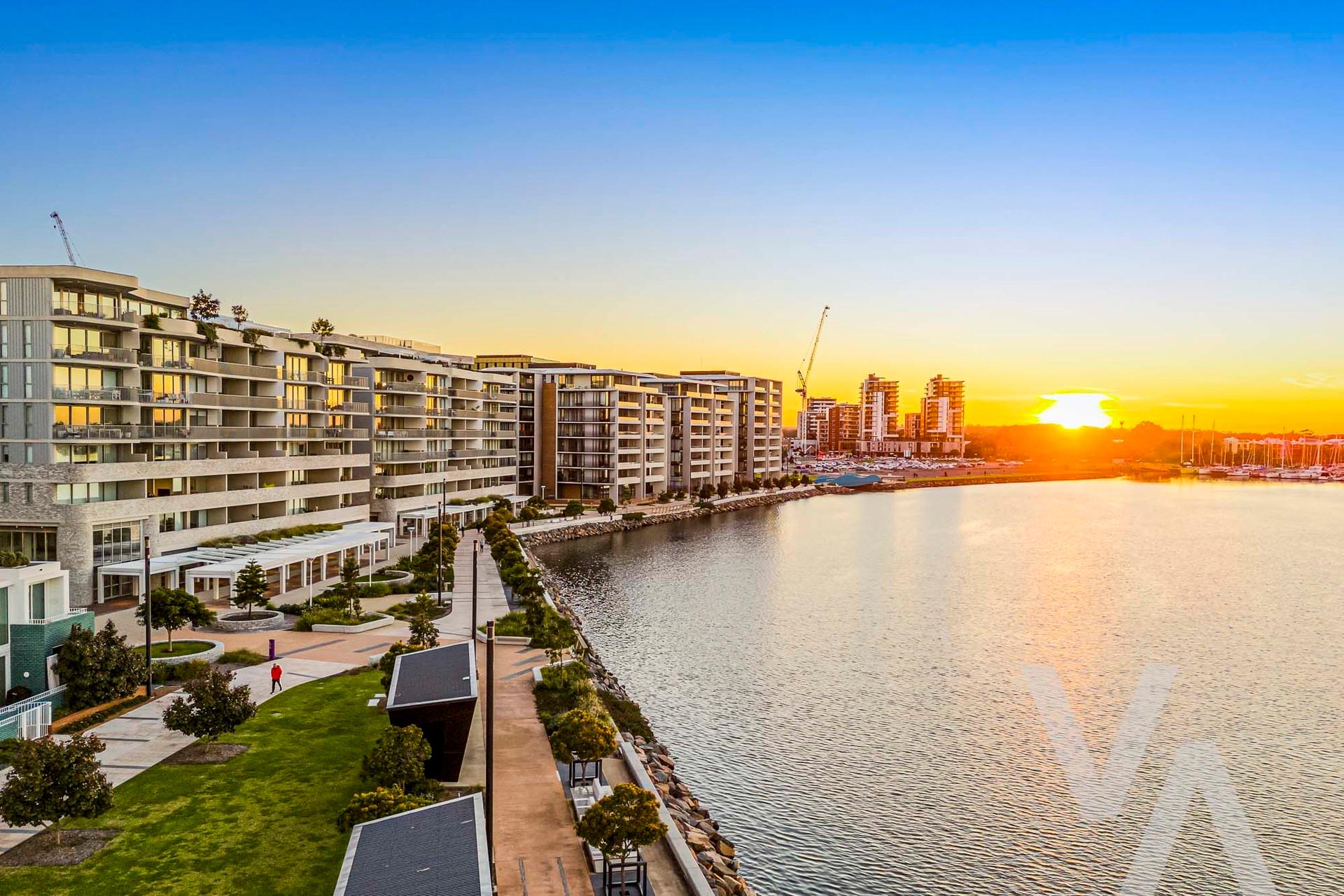 406/31 Honeysuckle Drive Newcastle NSW