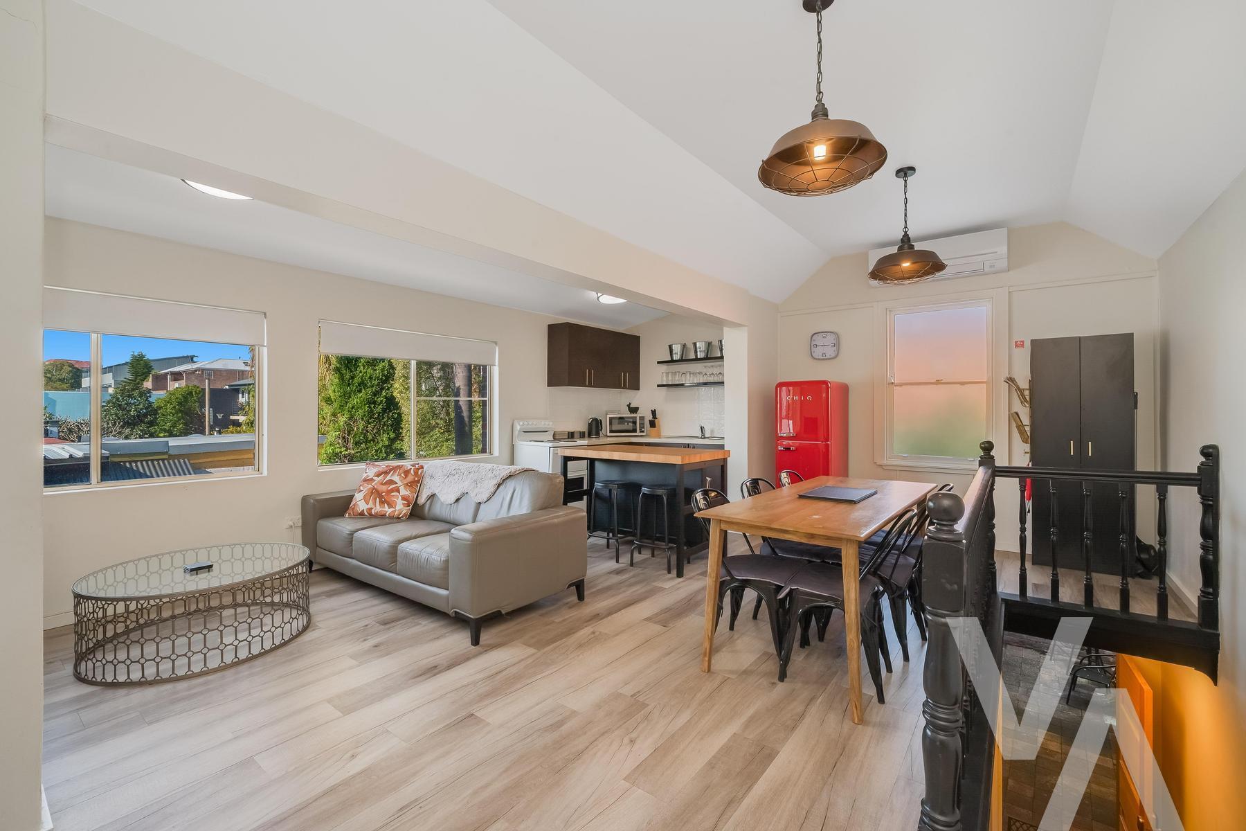 141 Darby Street Cooks Hill NSW