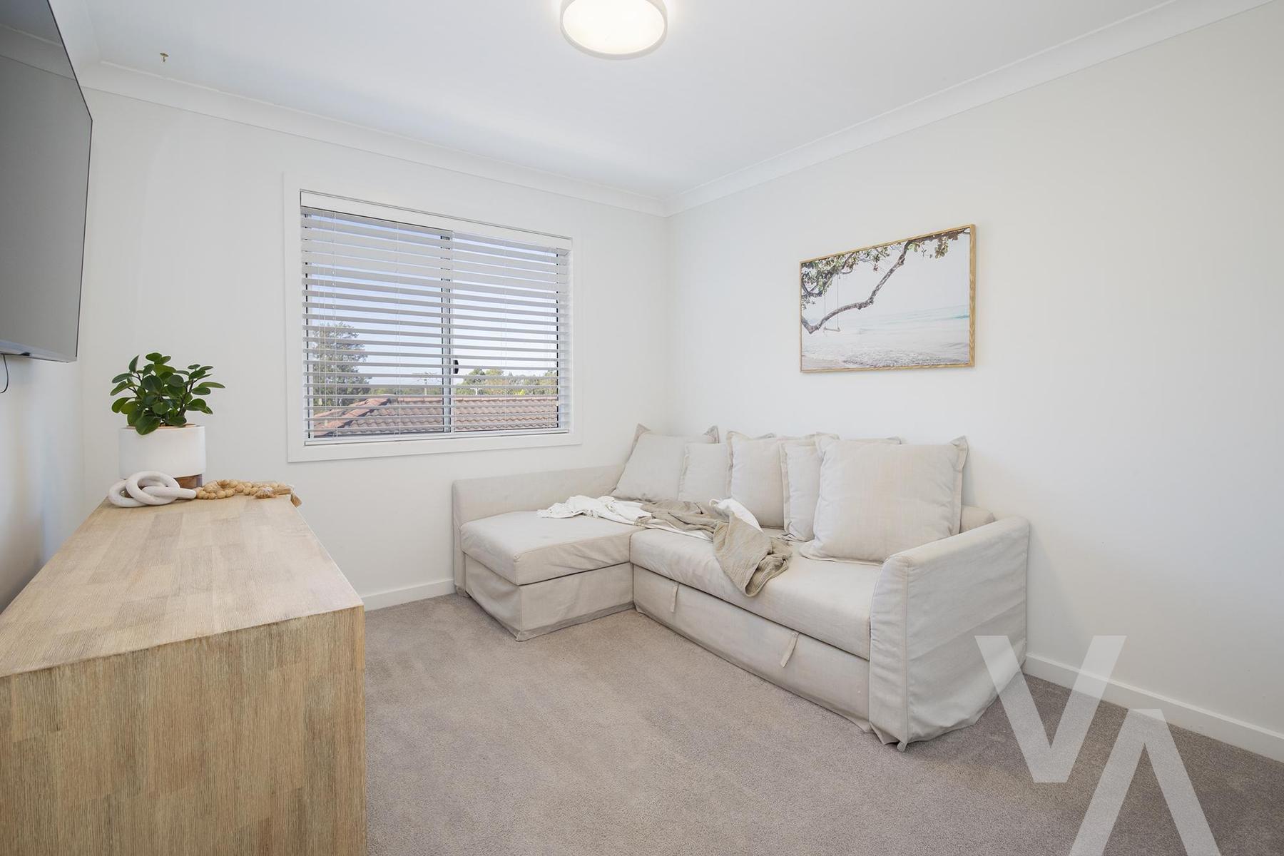 2/8 Mort Street Shortland NSW