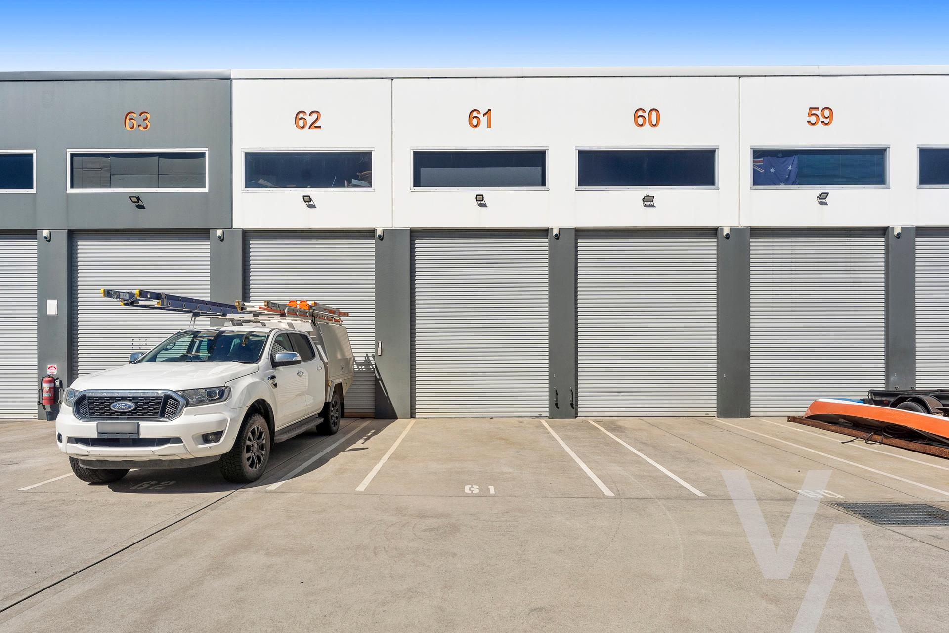 61/8 Murray Dwyer  Circuit Mayfield West NSW