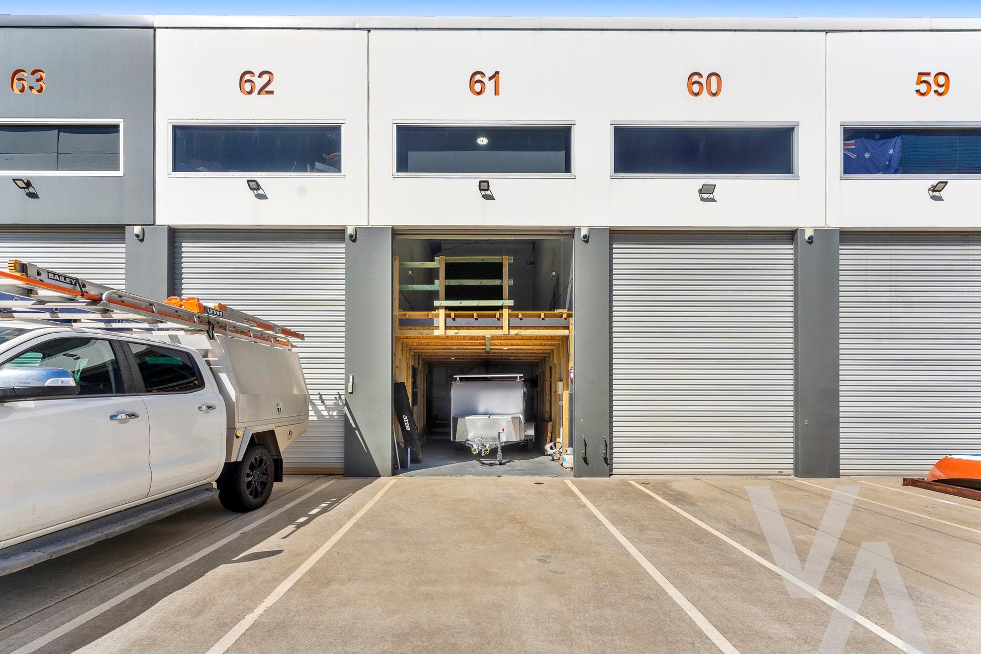 61/8 Murray Dwyer  Circuit Mayfield West NSW