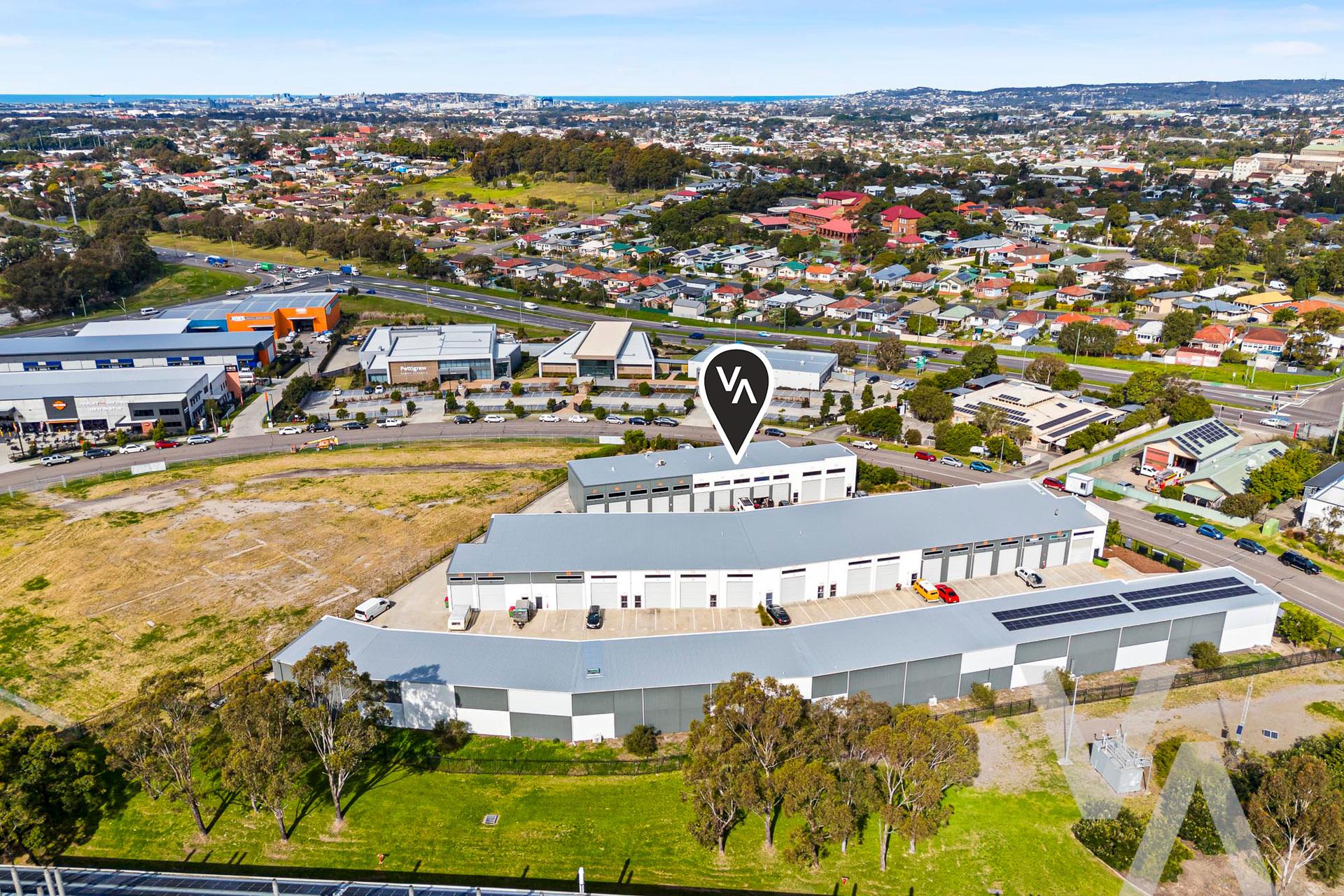 61/8 Murray Dwyer  Circuit Mayfield West NSW