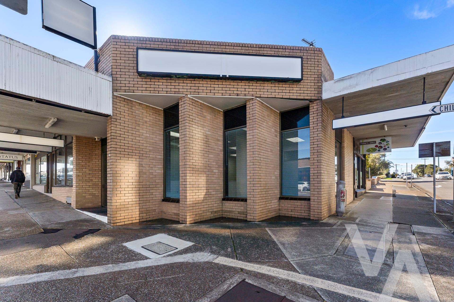 3 & 4/139 Pacific  Highway Charlestown NSW
