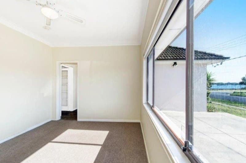 3 Booth Street STOCKTON NSW