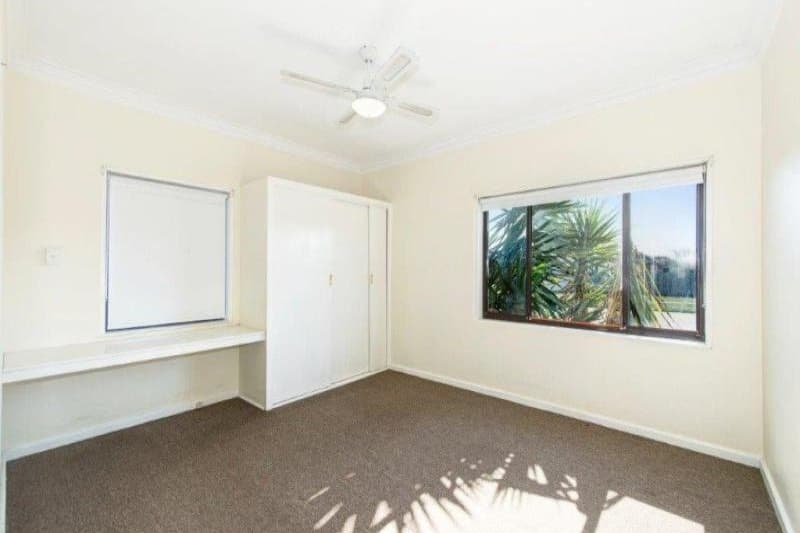 3 Booth Street STOCKTON NSW