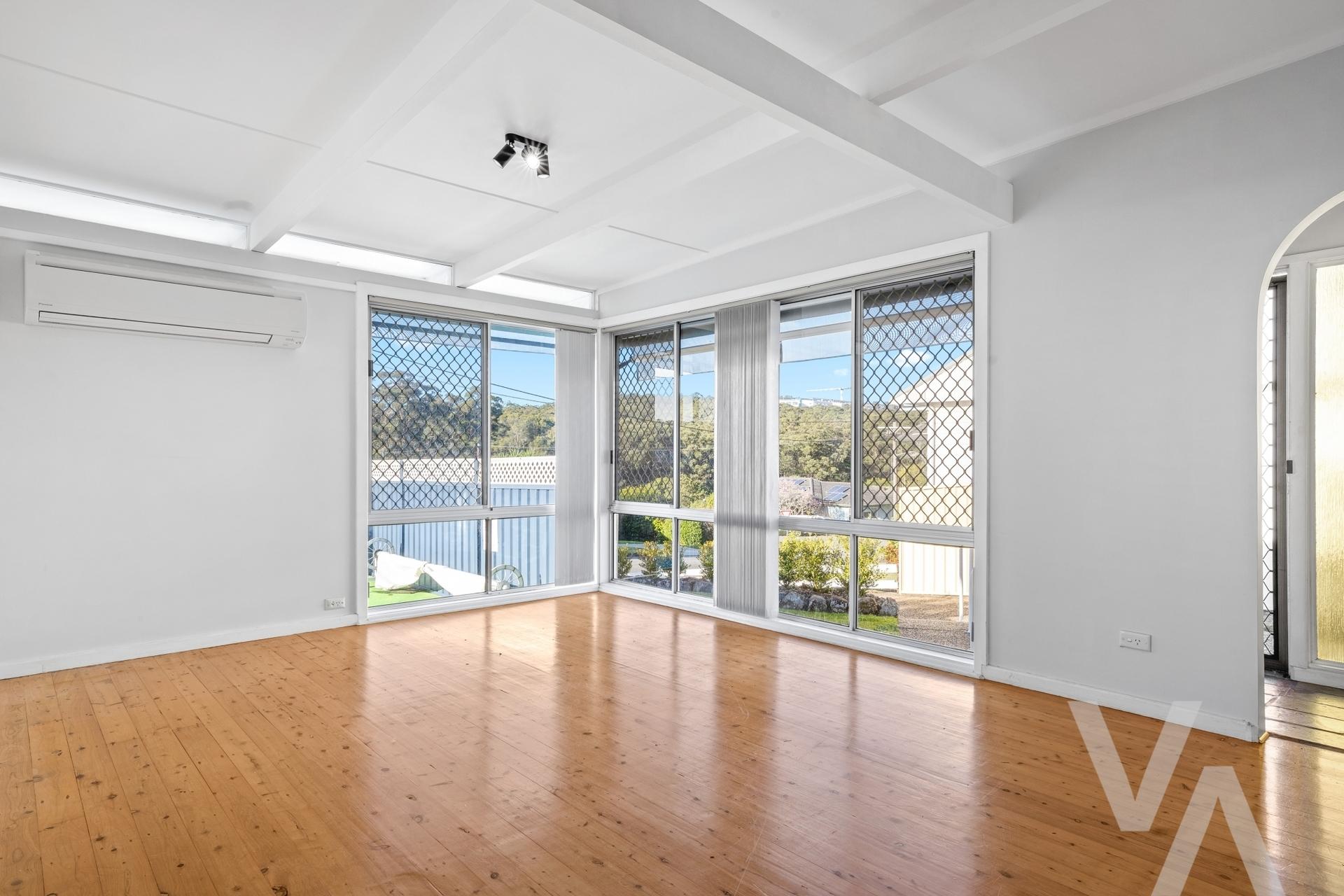 15 Morton Parade Rankin Park NSW
