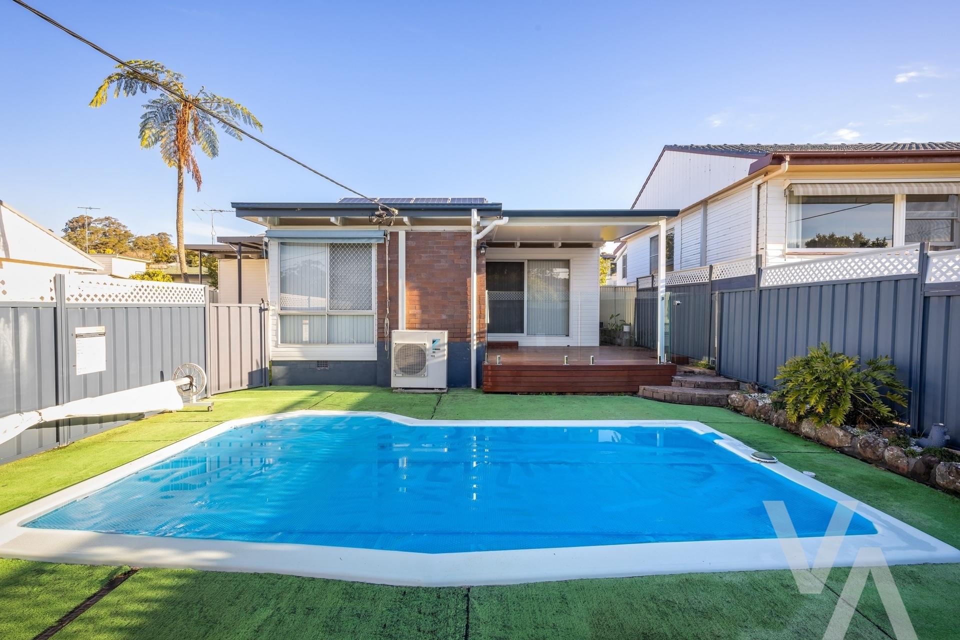 15 Morton Parade Rankin Park NSW