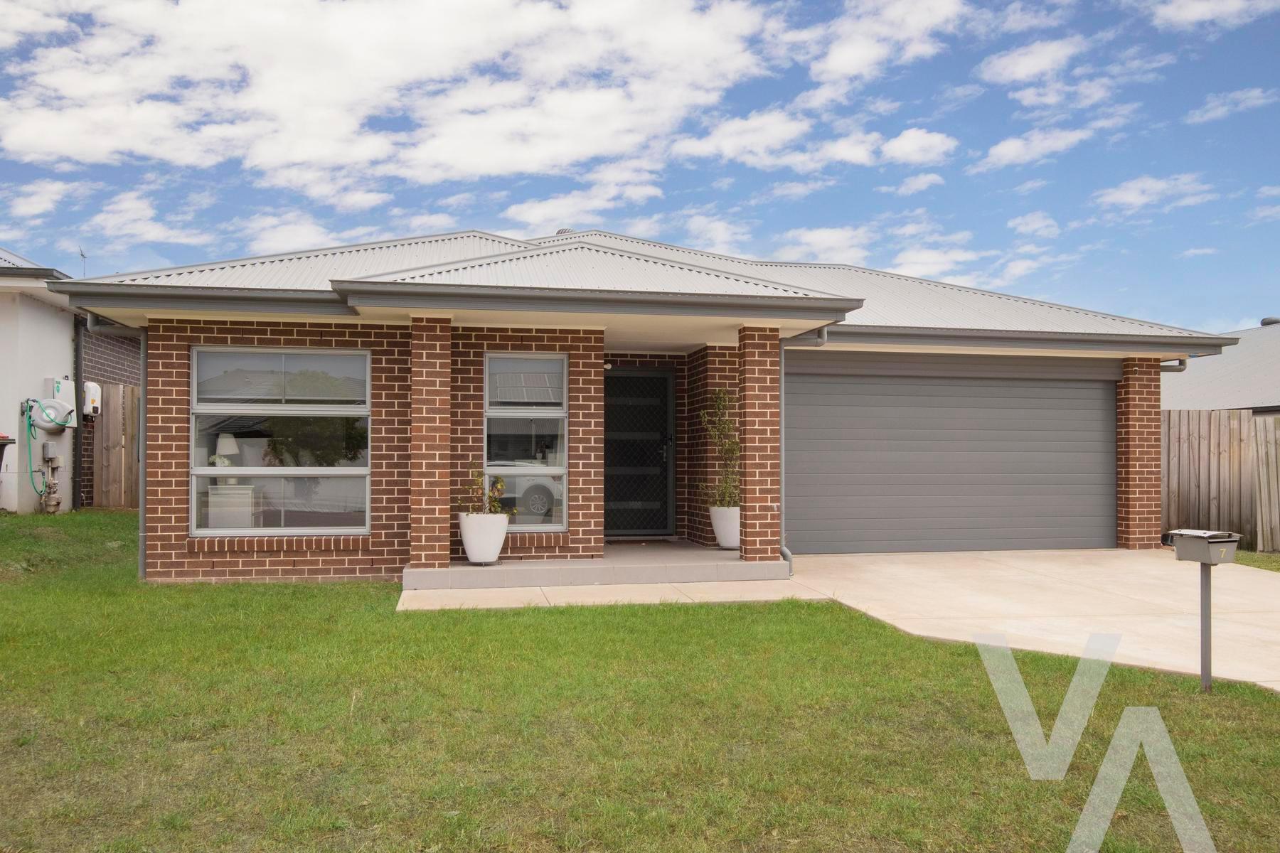 7 Mayo Crescent Chisholm NSW