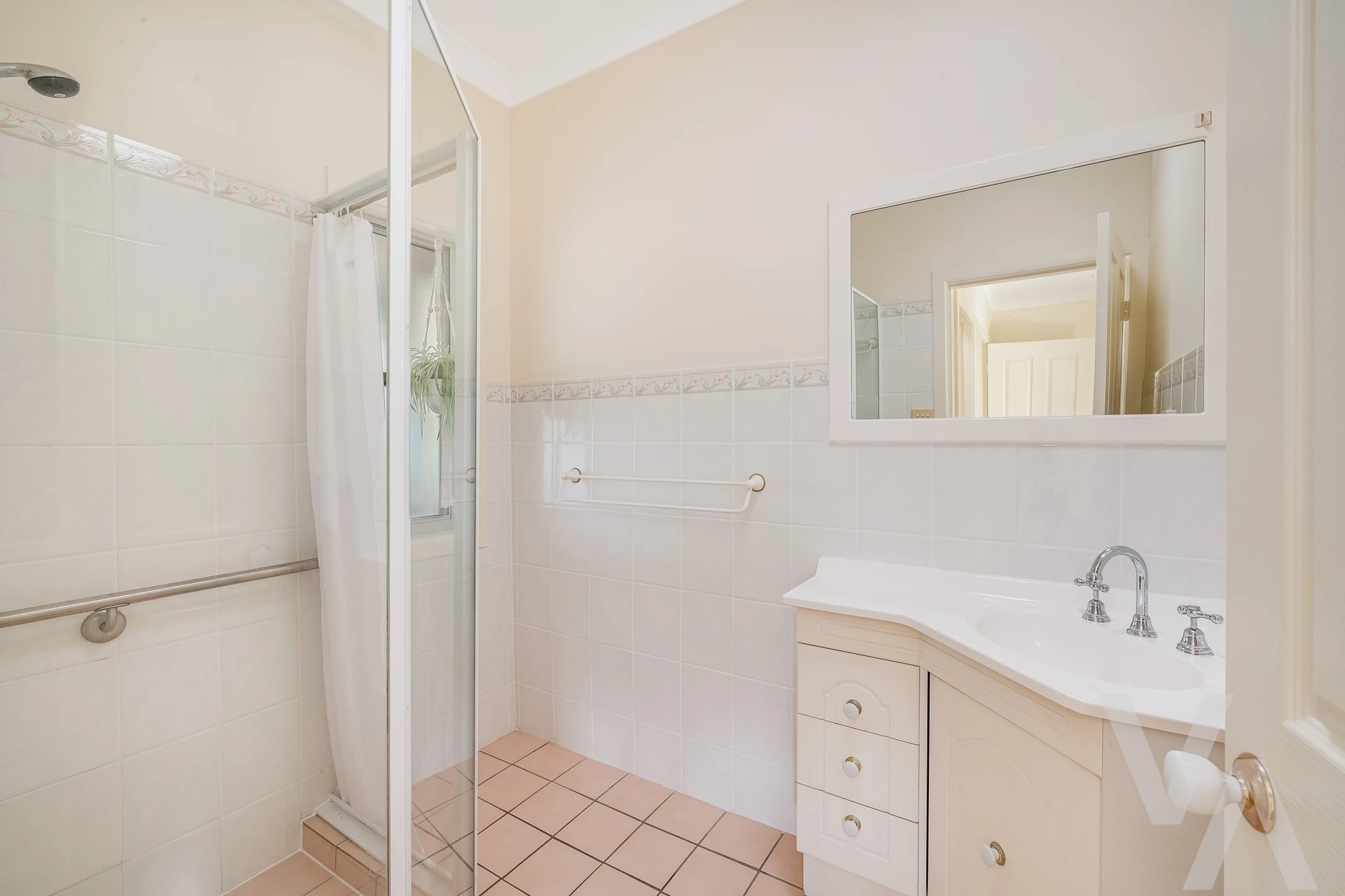 10 Jean Street Belmont NSW