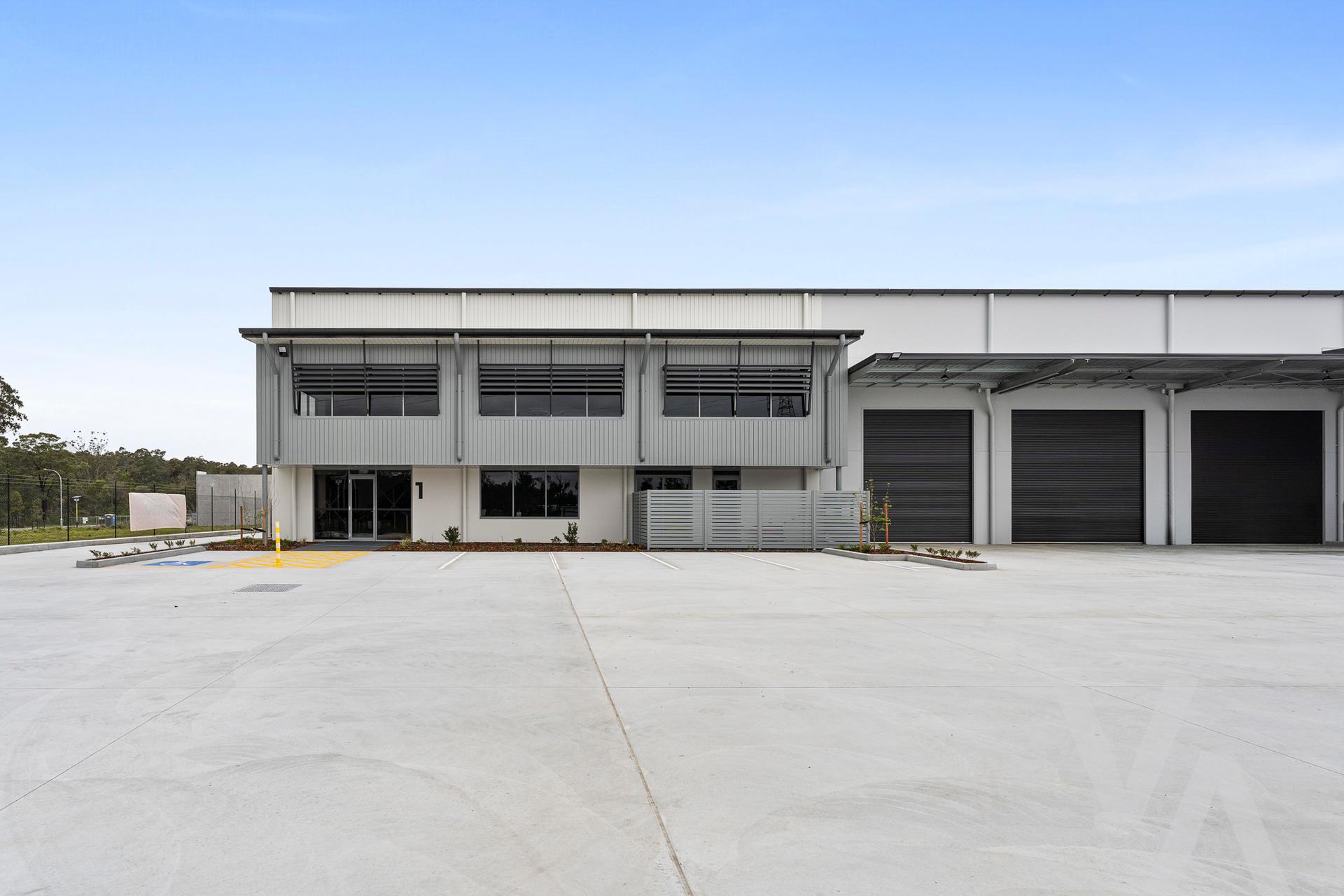 Units 1 & 2, 8 Viney Creek Drive Black Hill NSW