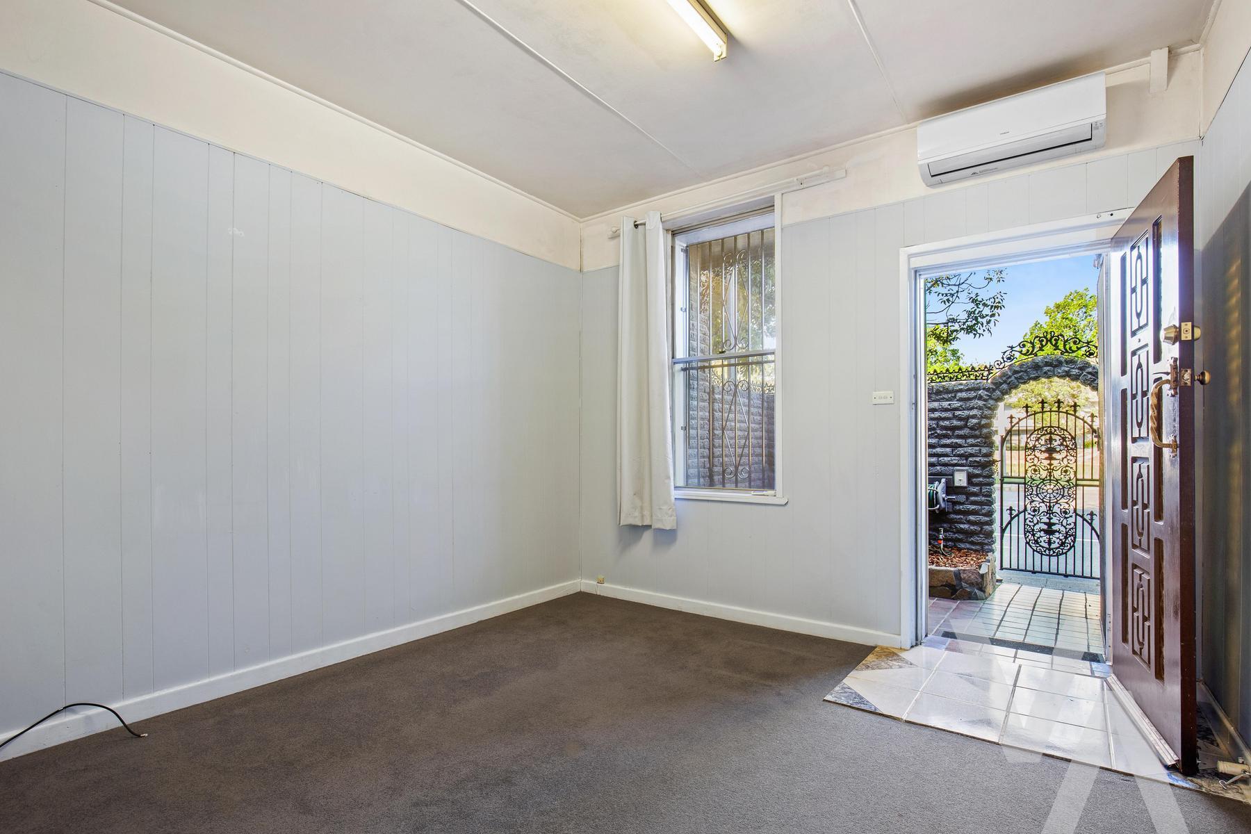 216 Hannell Street Maryville NSW