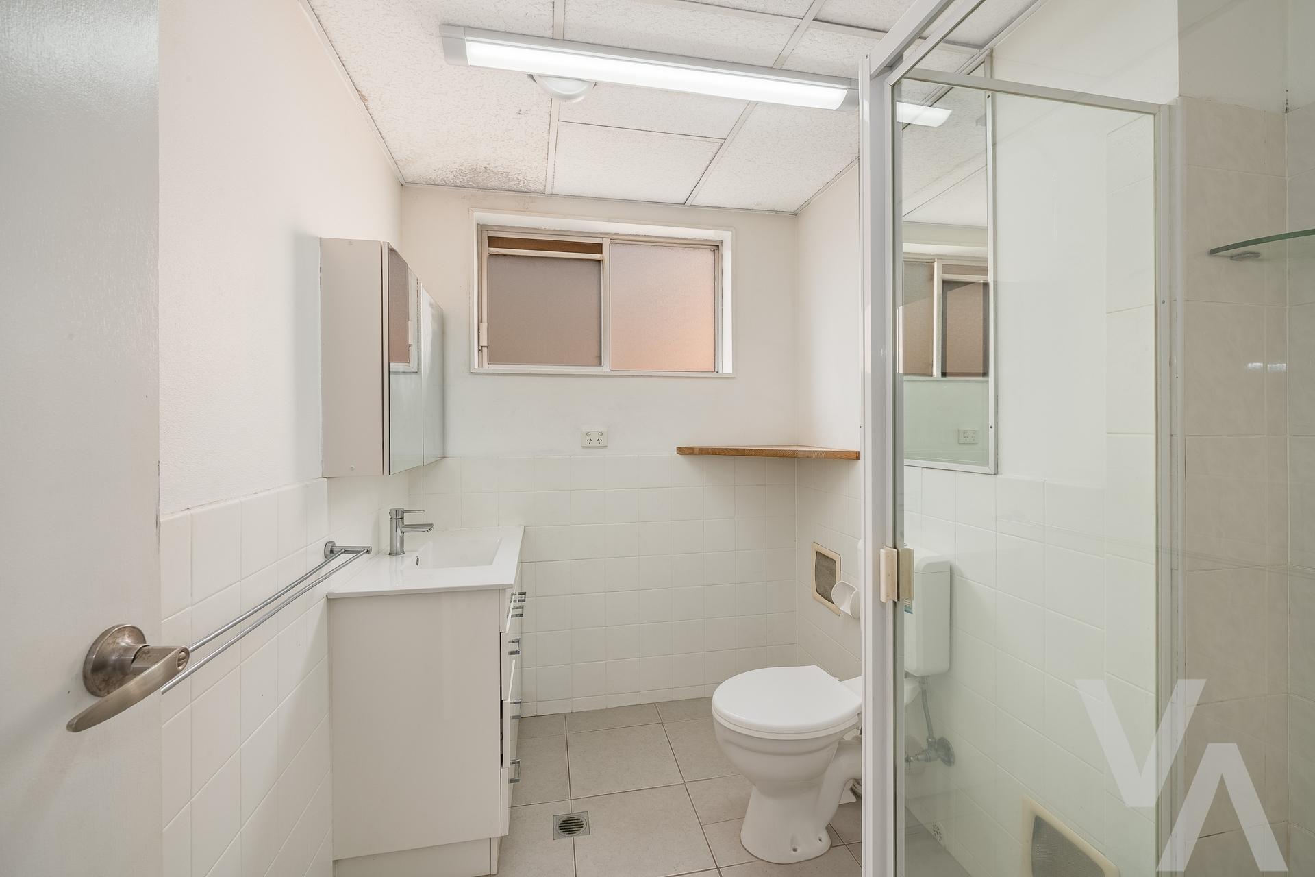 2/50 Robert  Street Jesmond NSW