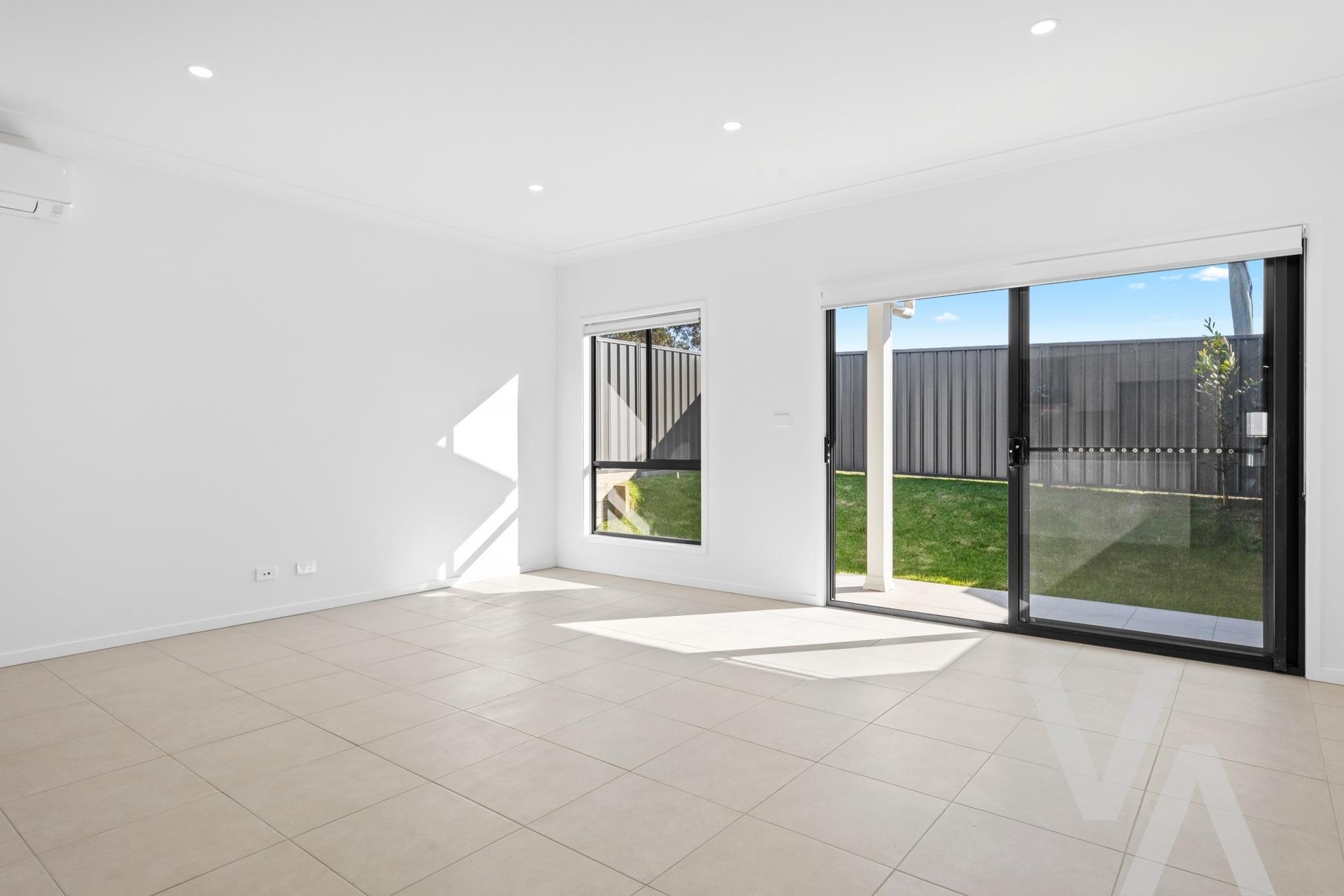 2/37 Sunset  Drive Thornton NSW