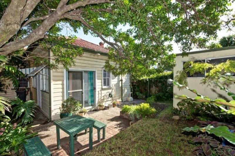 6 Hunter Street STOCKTON NSW