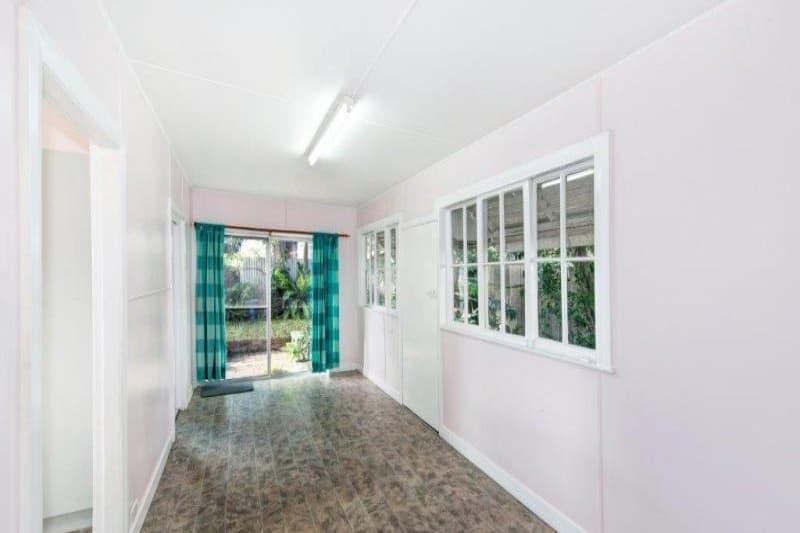 6 Hunter Street STOCKTON NSW